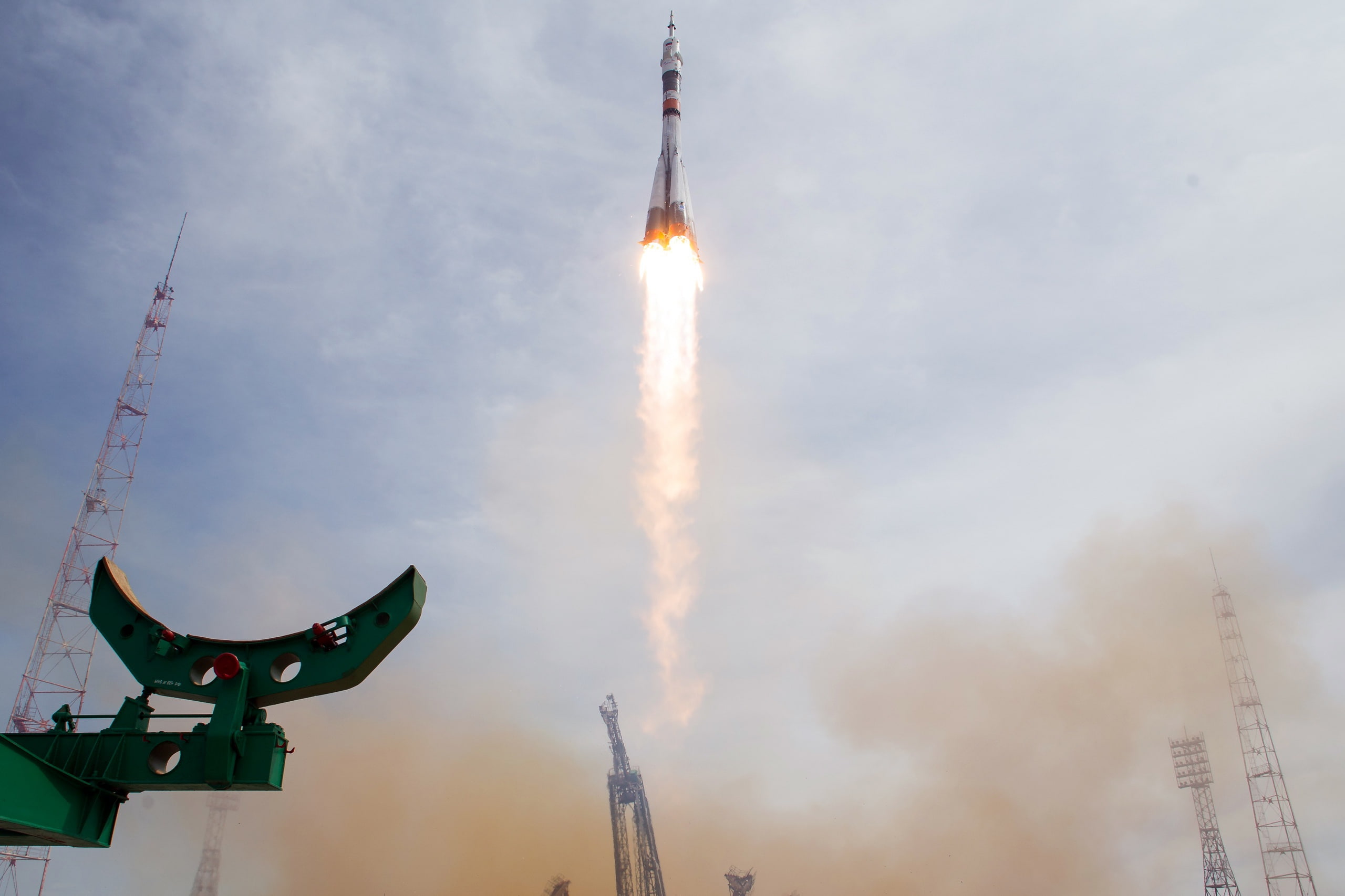 outdoors, mode of transportation, aerospace industry, Baikonur Cosmodrome, plane, nature, motion, no people, rocket, flying, transportation, smoke - physical structure, HD Wallpaper
