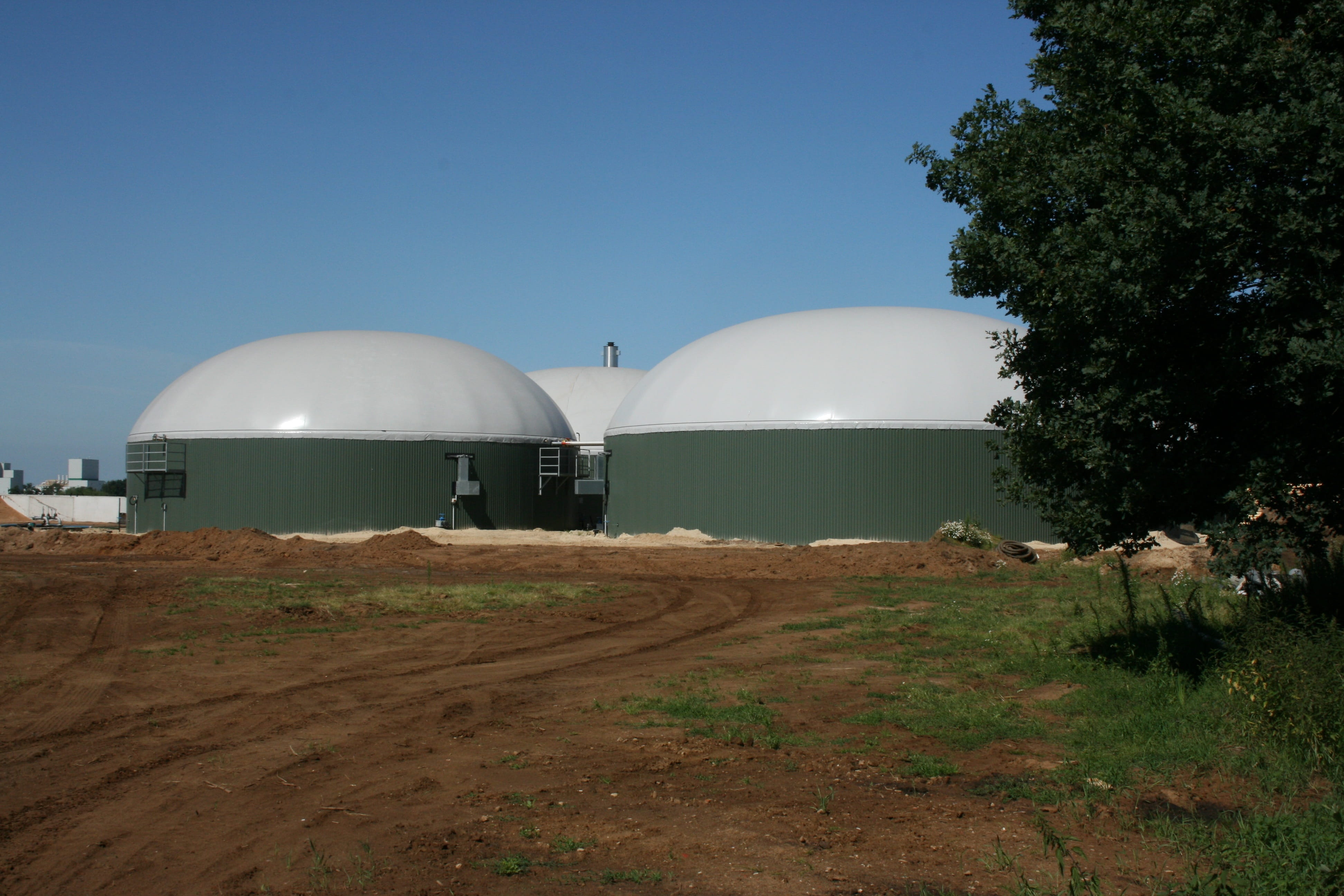 factories, dome, no people, fuel storage tank, close, clear sky, built structure, Fermentation, environment, nature, plant, tree, photo, storage tank, land, HD Wallpaper