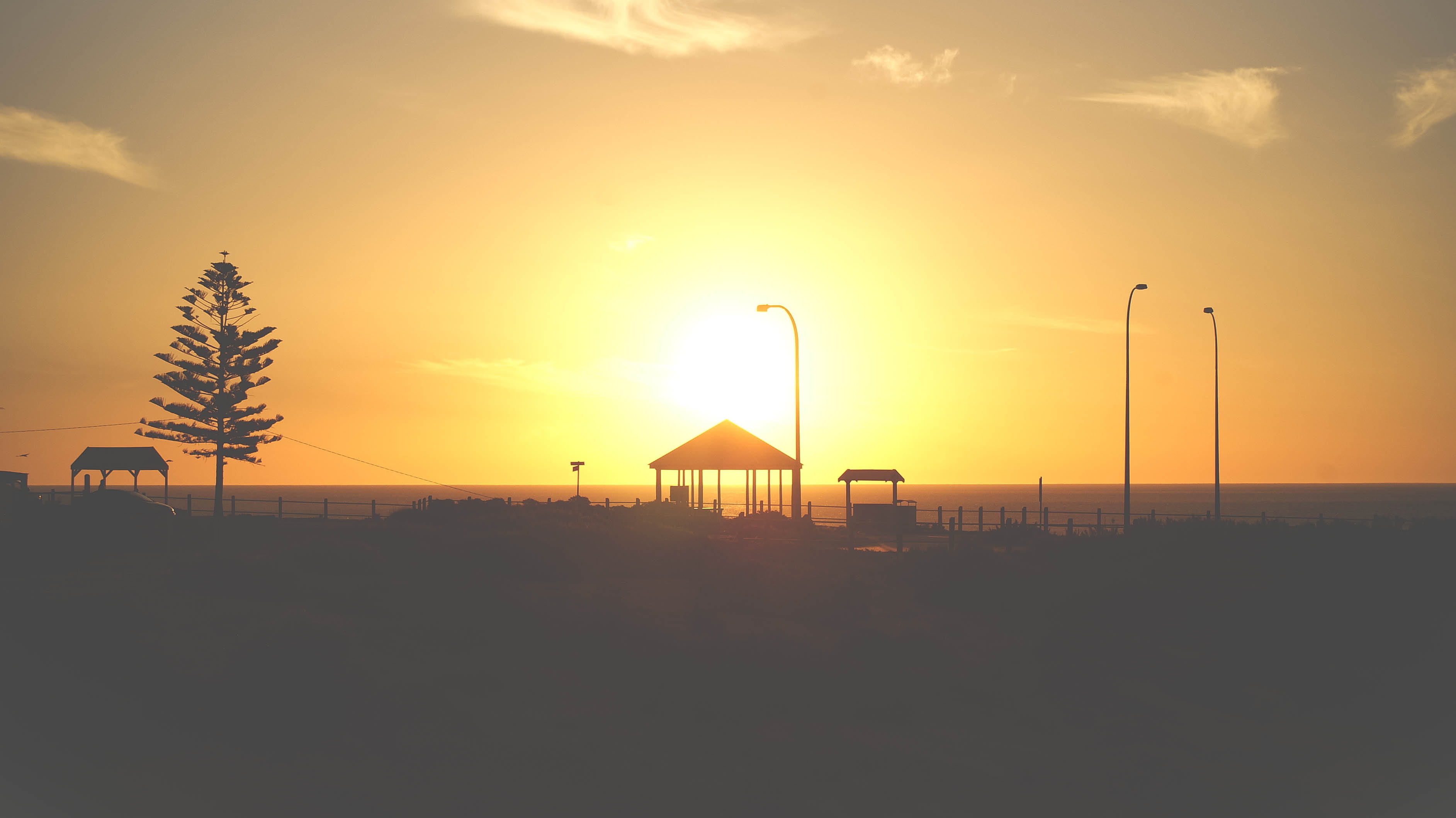 2K, sunlight, lamp posts, agriculture, tranquility, sky, lens flare, no people, sunset, beauty in nature, house, photo, sun, architecture, built structure, HD Wallpaper