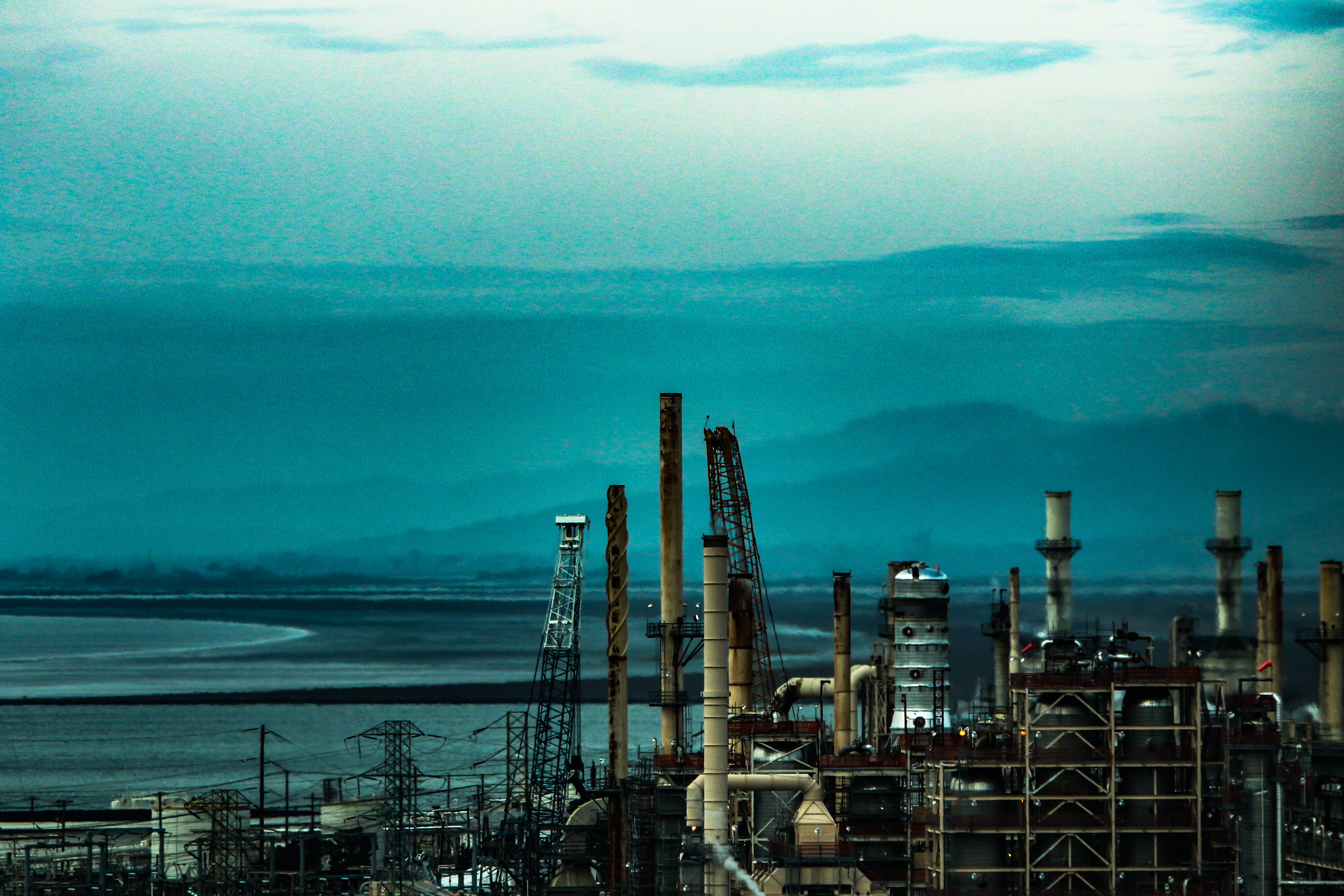 oil refinery, business, fossil fuel, no people, nature, californium, industrial equipment, outdoors, industry, architecture, 5K, built structure, energy, HD Wallpaper