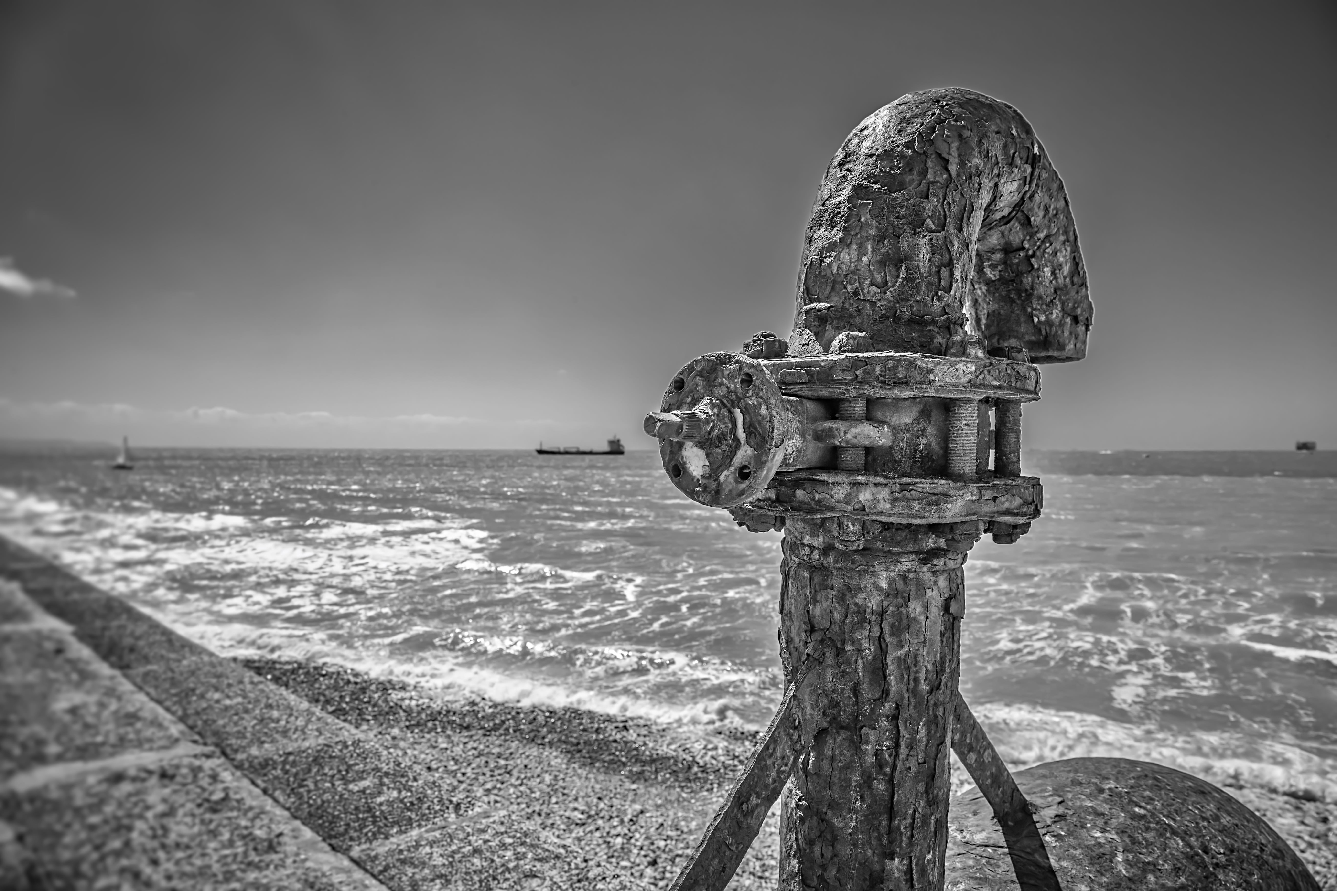 wooden post, engineering, land, tranquility, beauty in nature, water, plumbing, industrial, horizon over water, scenics - nature, valve, pipeline, 5K, HD Wallpaper