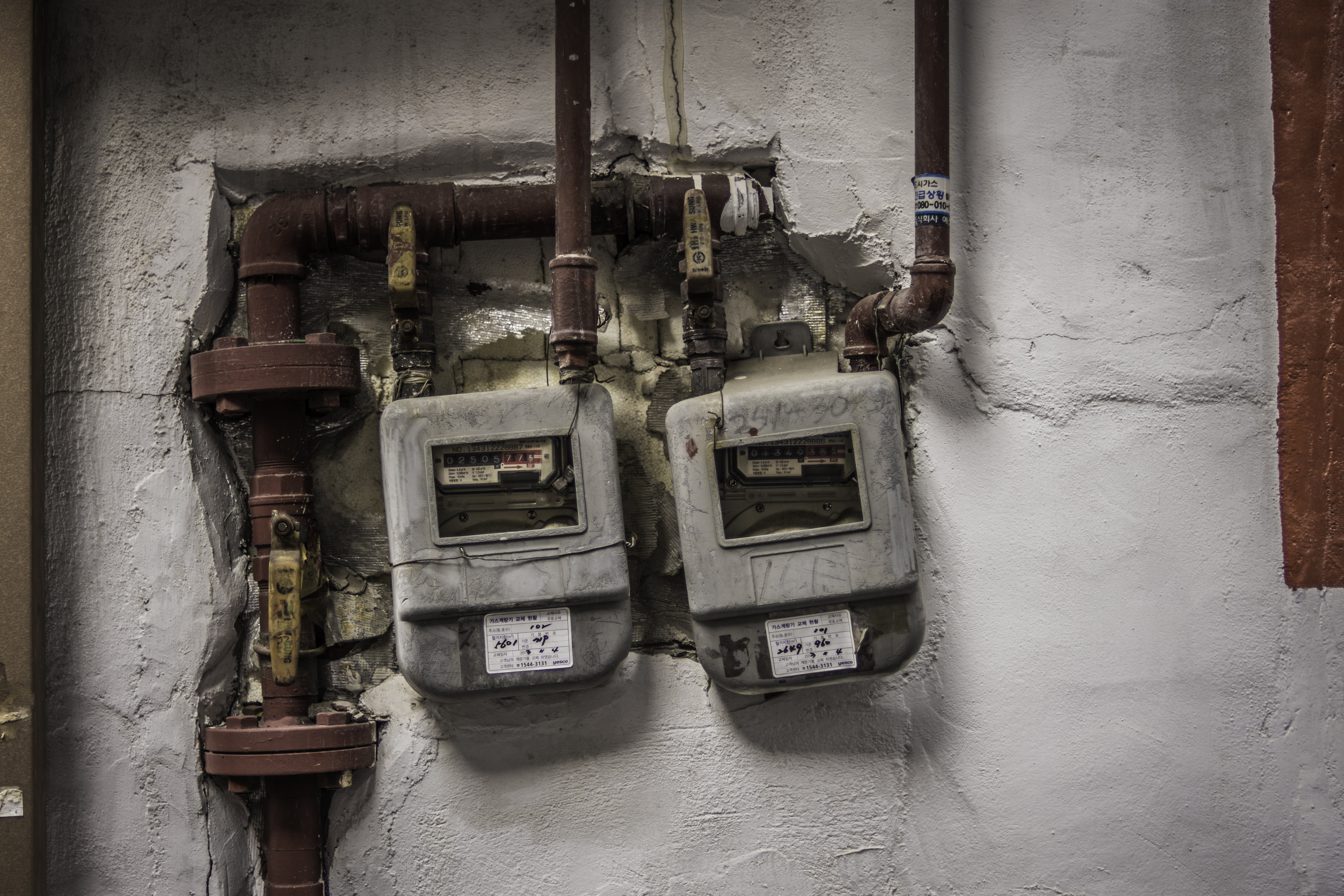 architecture, gauge, fuse box, gas pipe, electric, technology, deterioration, wall, damaged, day, connection, power supply, gas, electricity, pipe - tube, HD Wallpaper