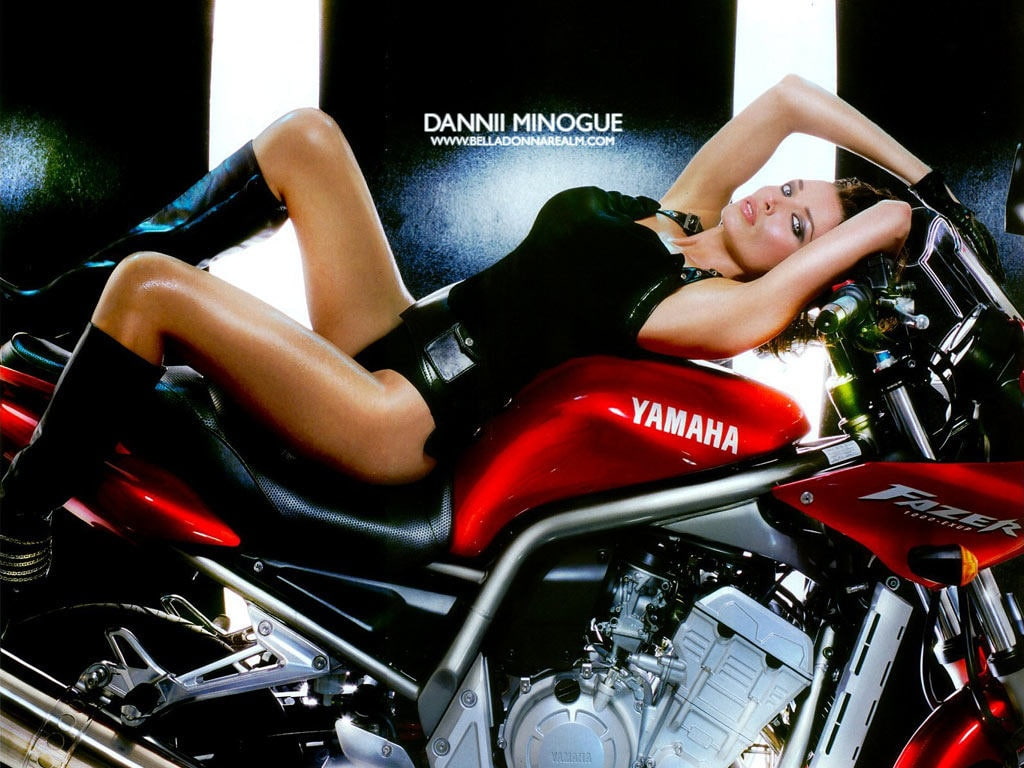 Model, motorcycles, art, yamaha, 480P, girl, bike, hd, HD Wallpaper