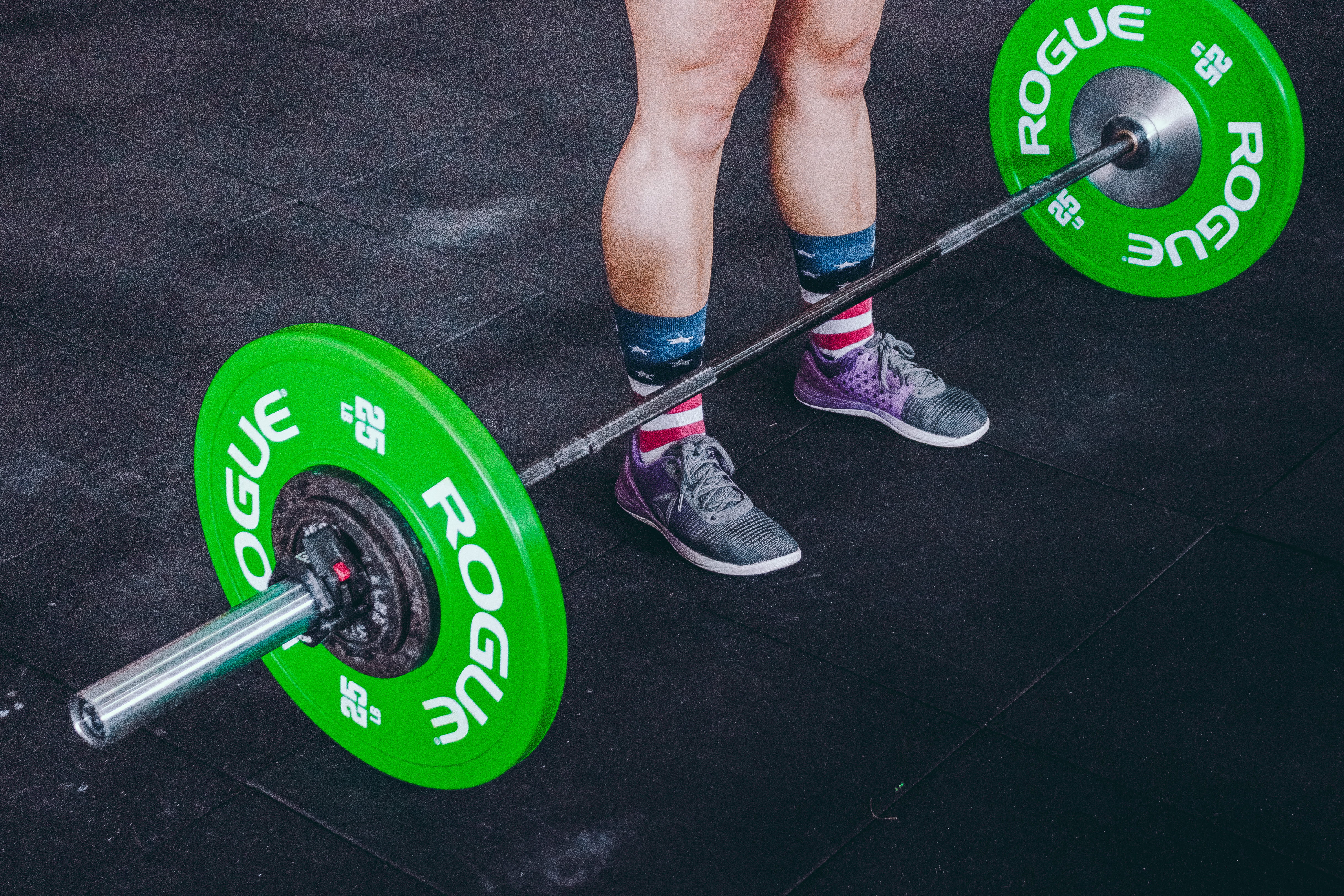 healthy lifestyle, deadlift, bodybuilder, muscular build, self improvement, rogue, front, bodybuilding, exercise, cross training, muscle, man, green color, HD Wallpaper
