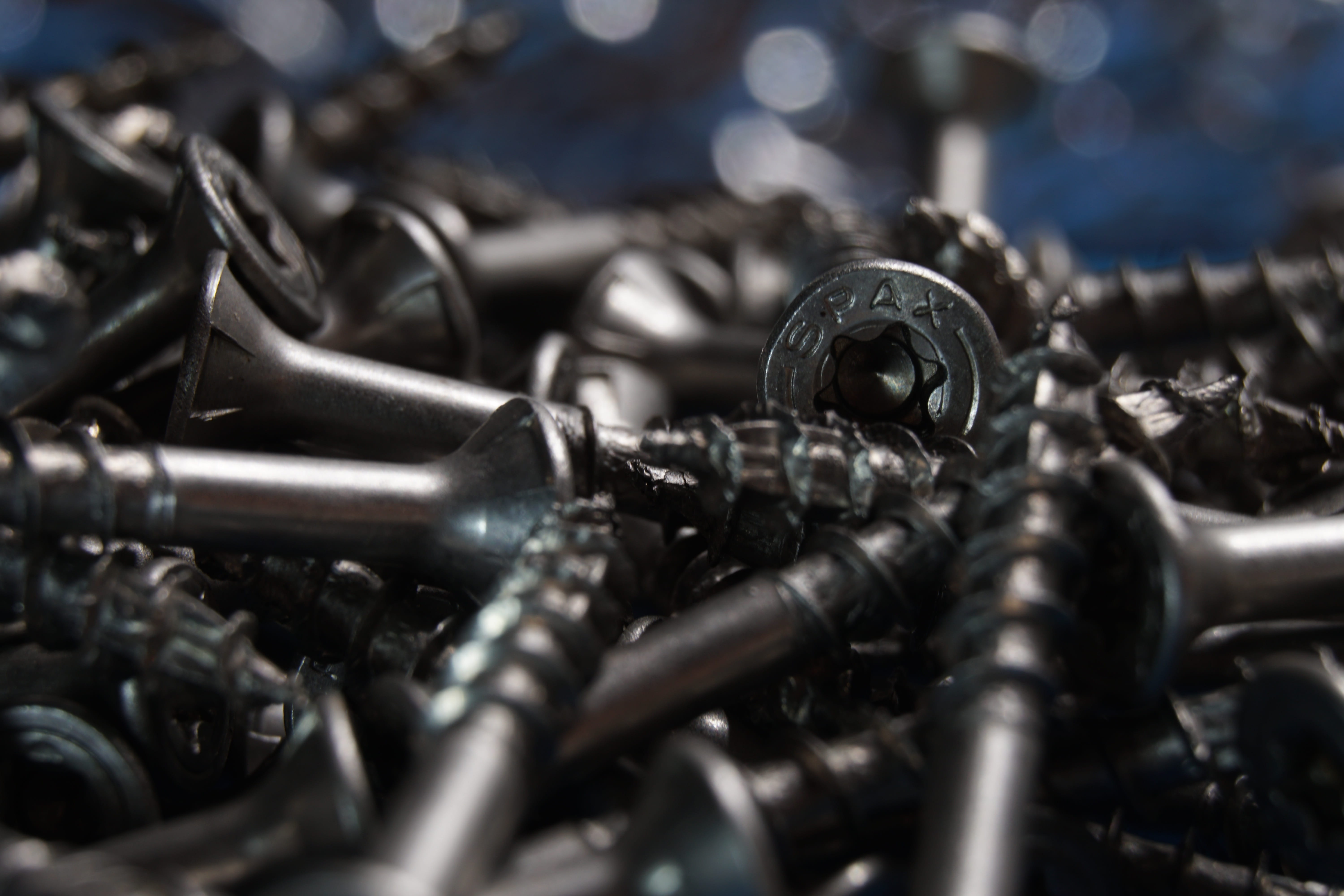 building materials, steel, selective focus, industry, Fasteners, iron - Metal, Torx, day, gasoline, thread, heap, silver colored, ammunition, transportation, HD Wallpaper