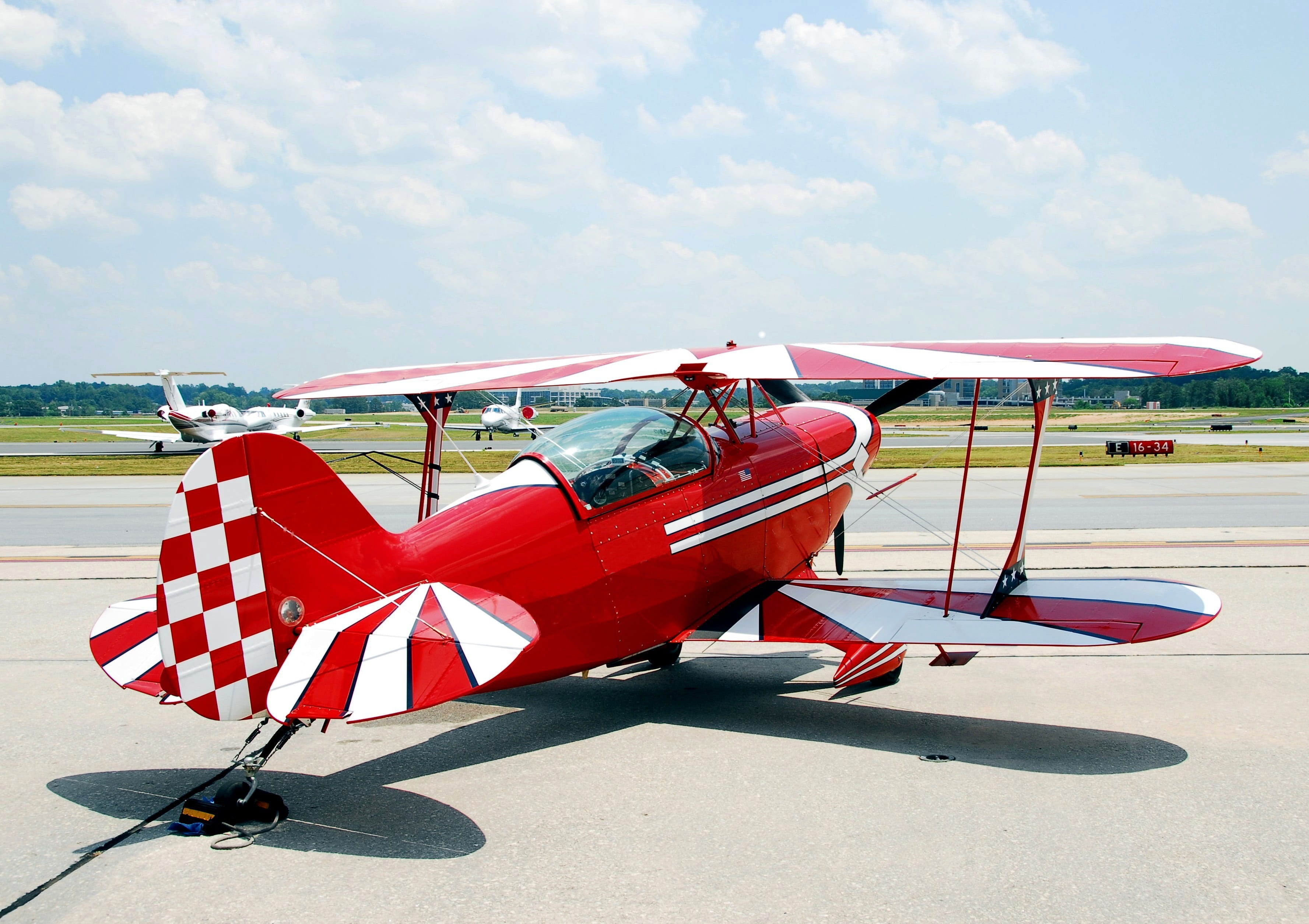 show, airport, wing, 2K, beach, shadow, design, air show, vintage, transport, air vehicle, aircraft, sea, outdoors, red, day, travel, plane, airplane, HD Wallpaper