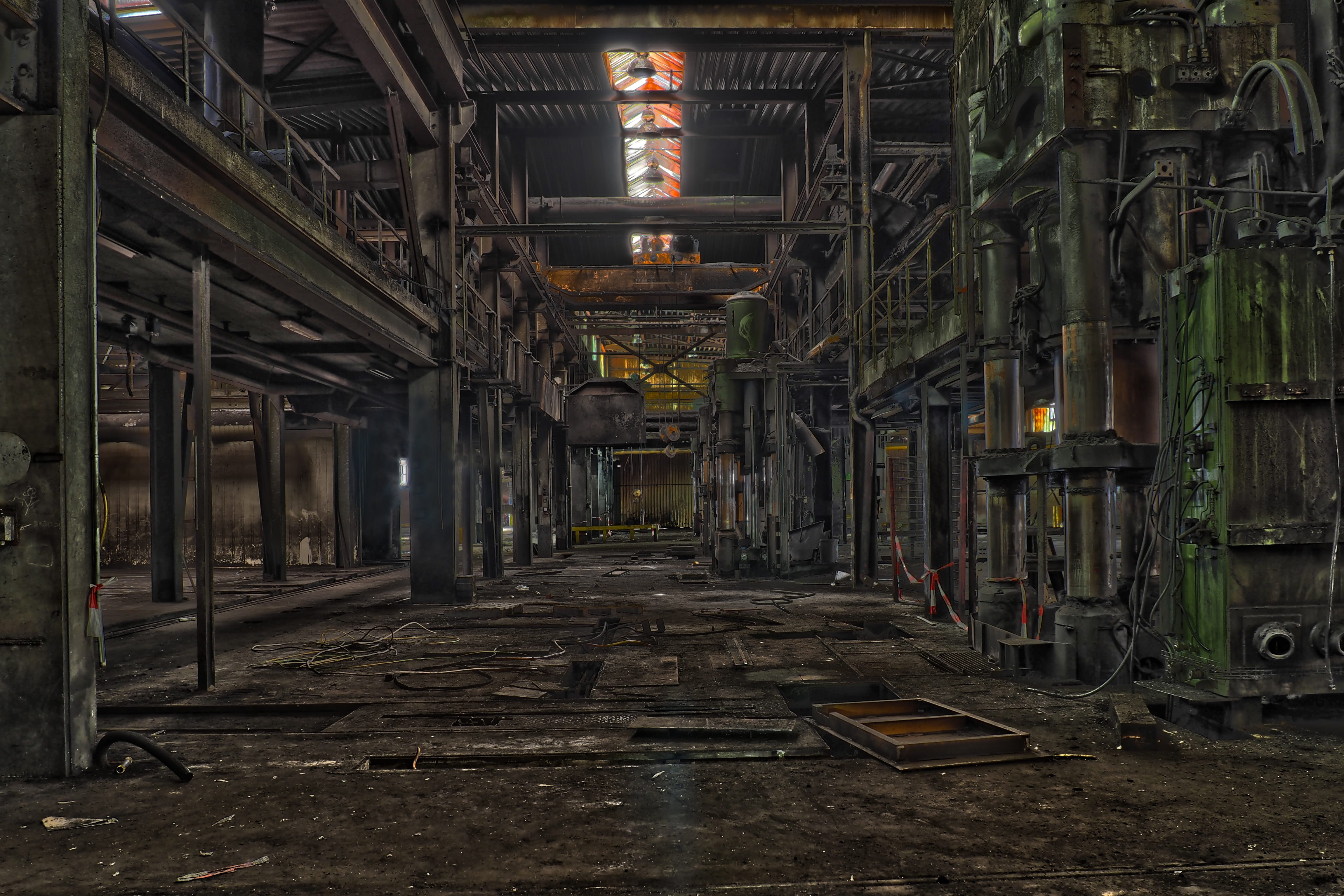 metal industry, ailing, architectural column, place of worship, atmosphere, rust, maschinenhalle, illuminated, industrial plant, lost places, old, direction, HD Wallpaper