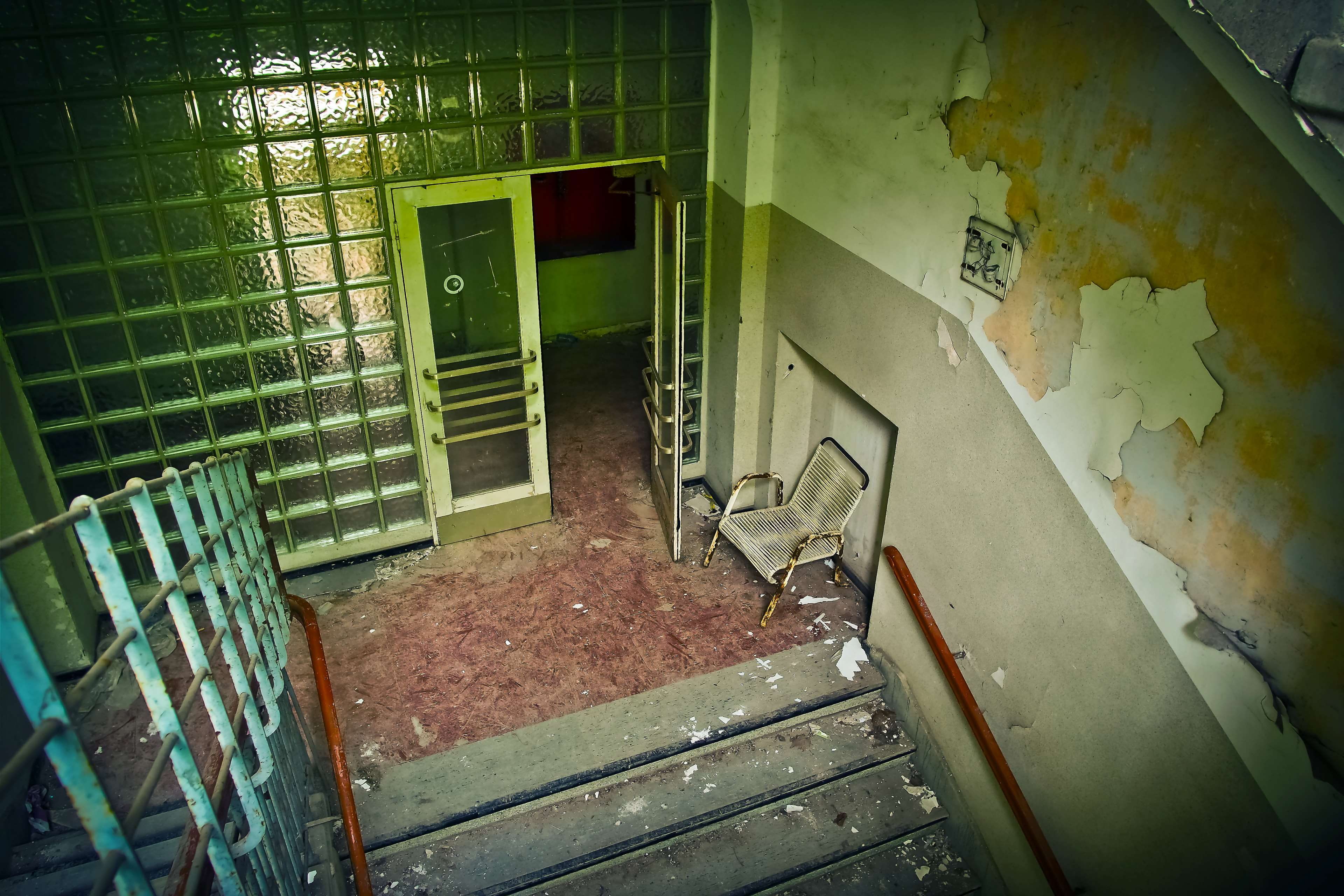old, masonry, bad condition, indoors, chair, lapsed, deterioration, run-down, lost places, no people, abandoned, house, building, messy, decay, forget, HD Wallpaper