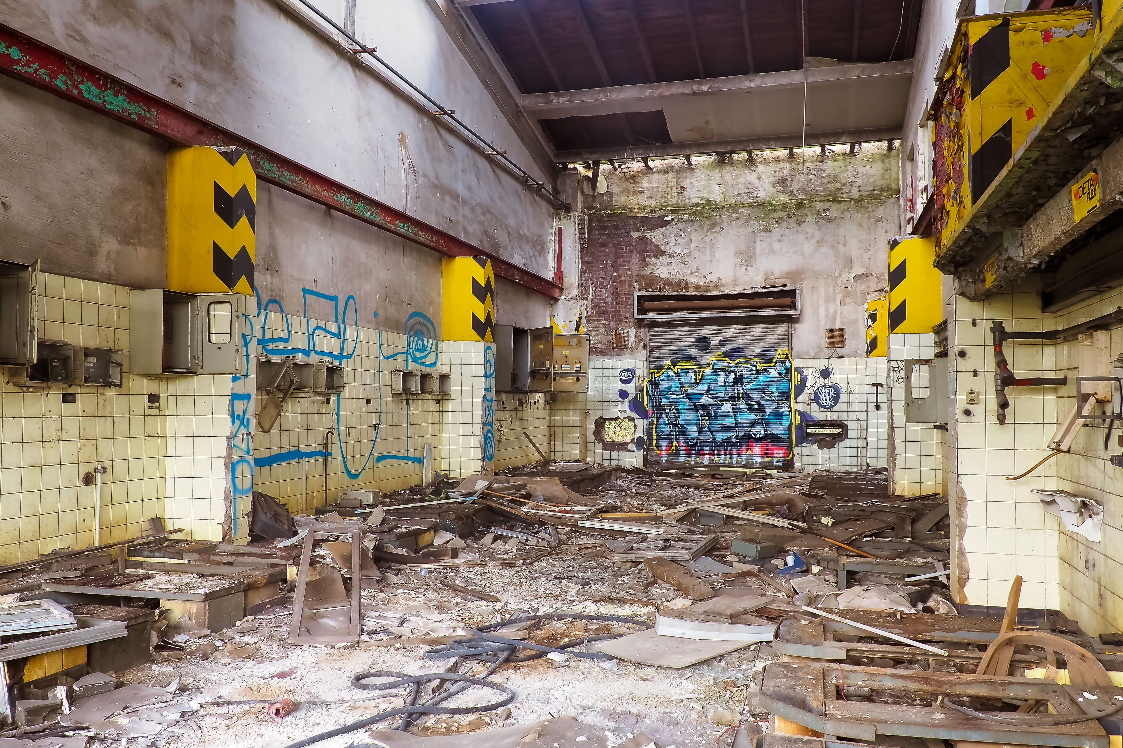 abandoned, ruined, factory building, forget, wall, window, passed, weathered, past, obsolete, stainless, railway station, void hall, industry, railway depot, HD Wallpaper