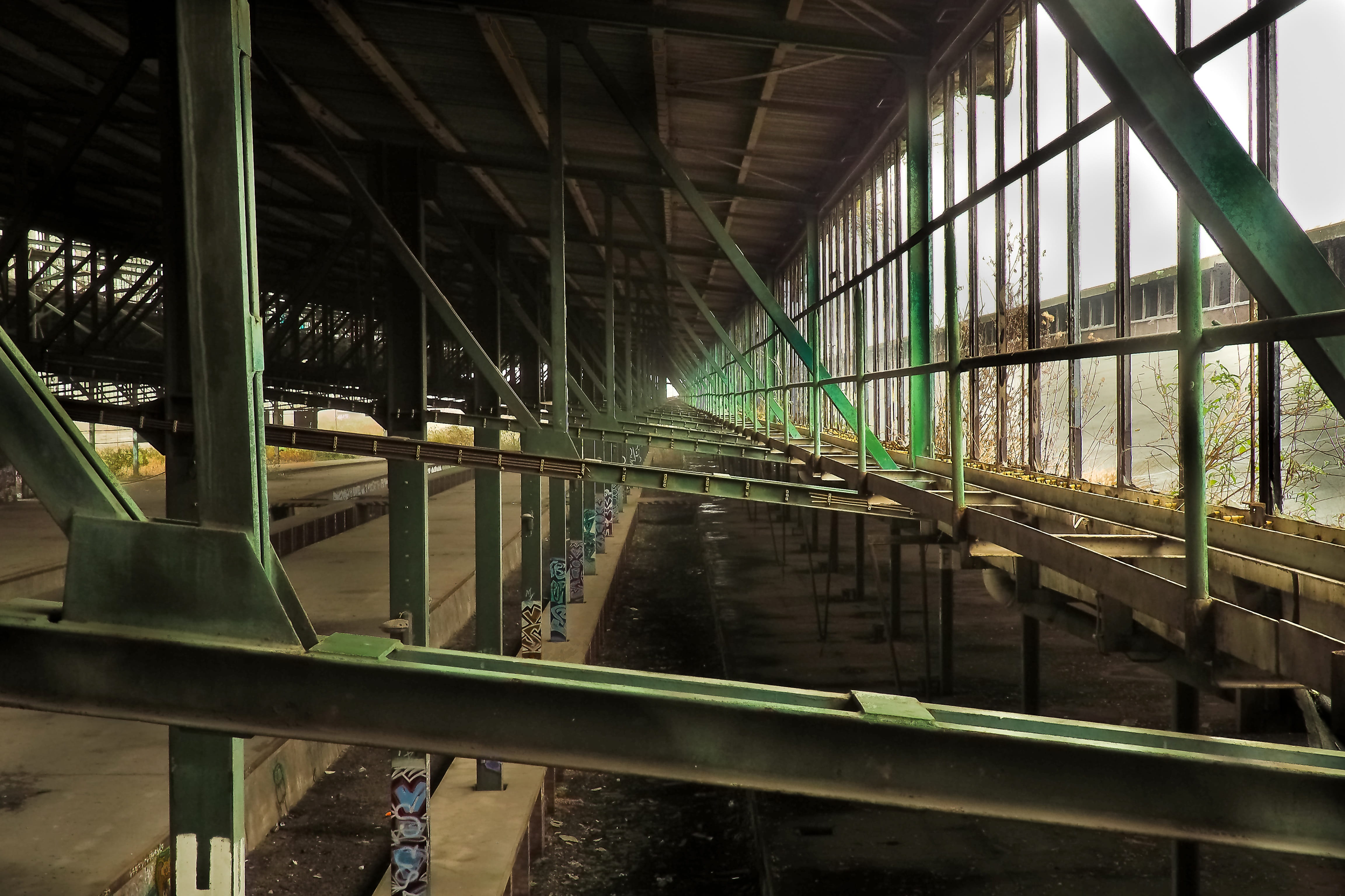 old building, broken, steel structure, break up, metal, goods station, weathered, old, steel, construction, station roof, forget, nature, wide, no people, HD Wallpaper