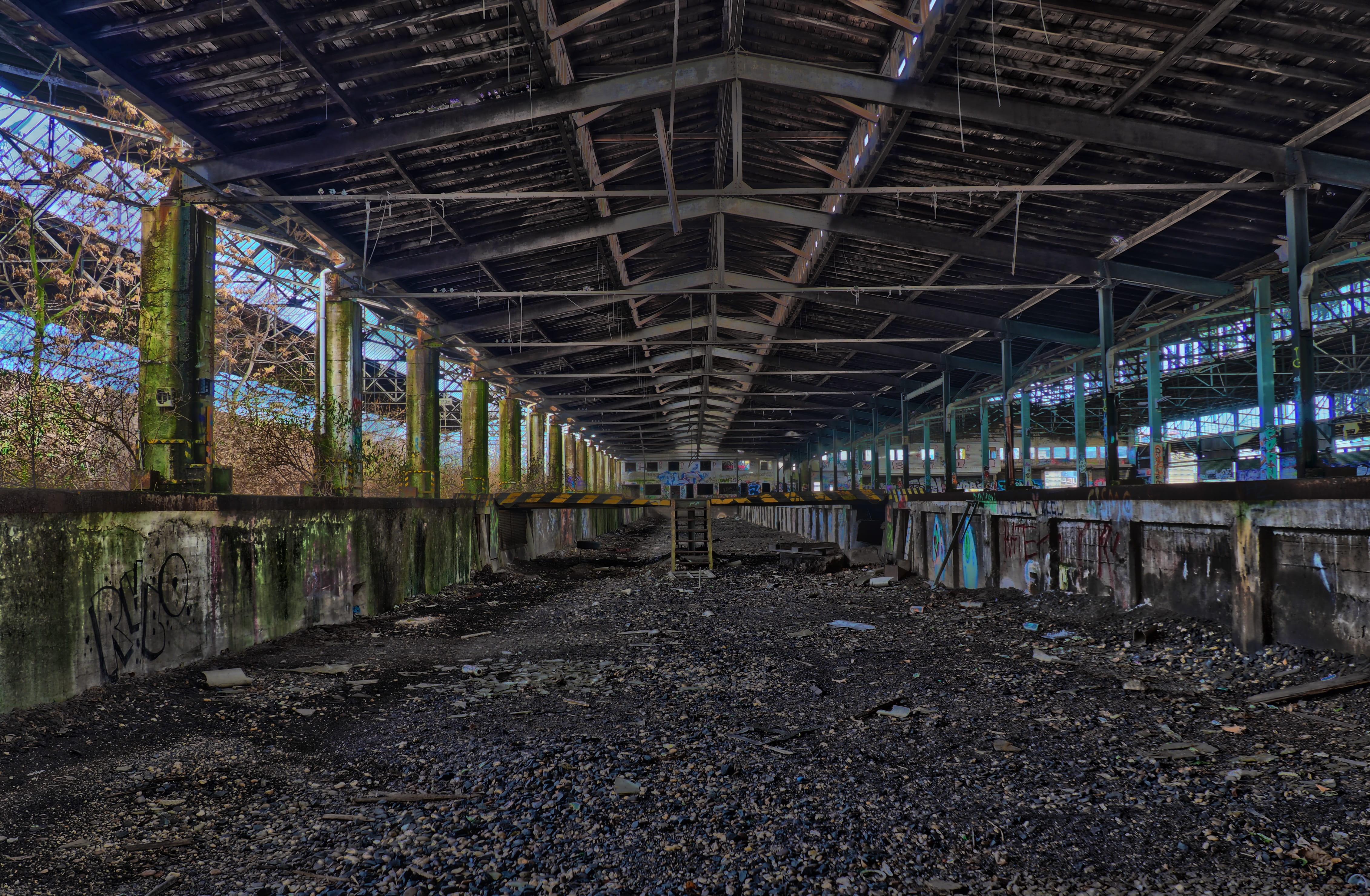 bridge, wall, abandoned places, broken, mood, indoors, track bed, window, lapsed, transportation, building, goods, abandoned building, diminishing perspective, HD Wallpaper