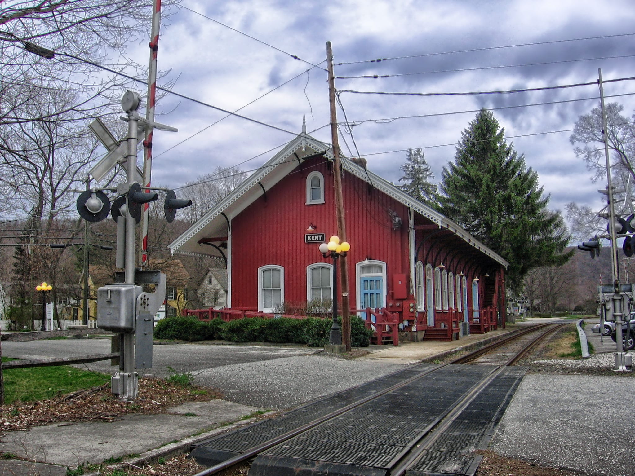 street, train, connecticut, tree, transportation, depot, no people, town, outdoors, building exterior, trees, rail transportation, building, tracks, electricity, HD Wallpaper