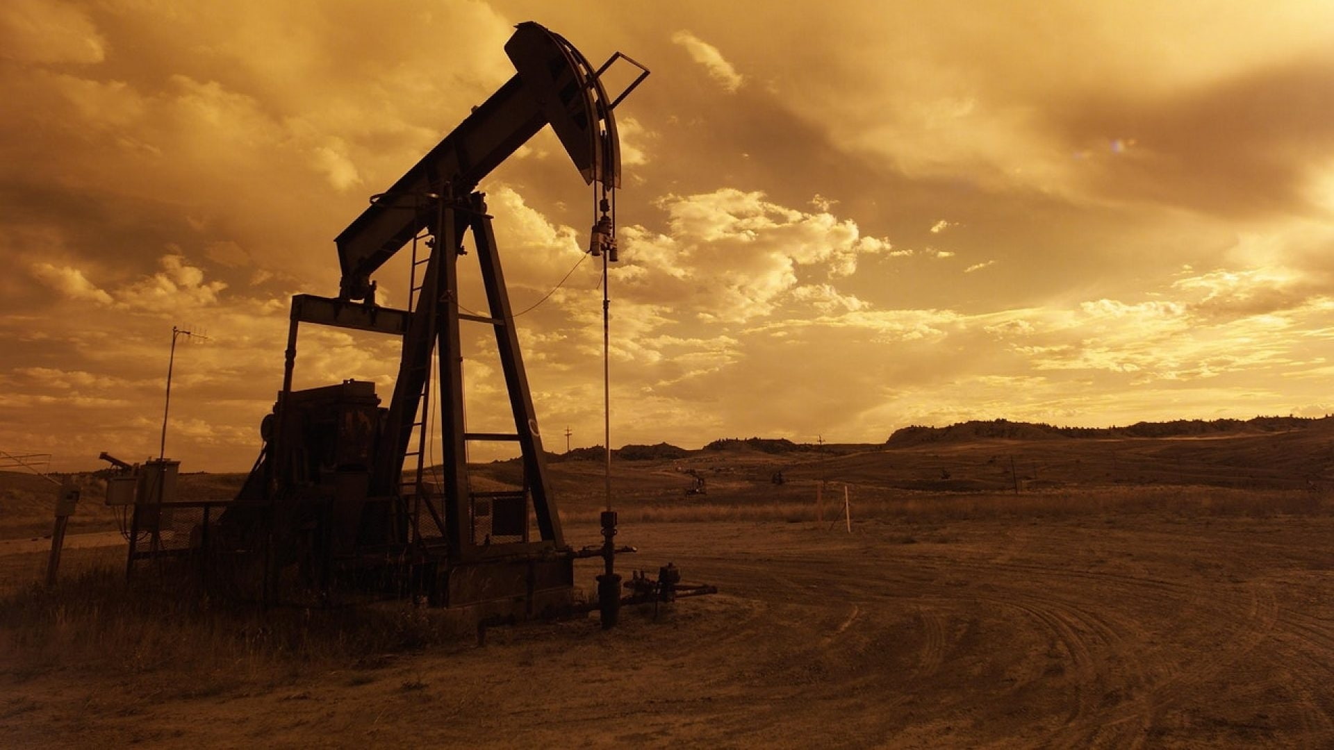 rural scene, oil industry, field, fuel and power generation, oil well, Industrial, Pumpjack, 1080P, landscape, outdoors, nature, silhouette, industrial equipment, HD Wallpaper