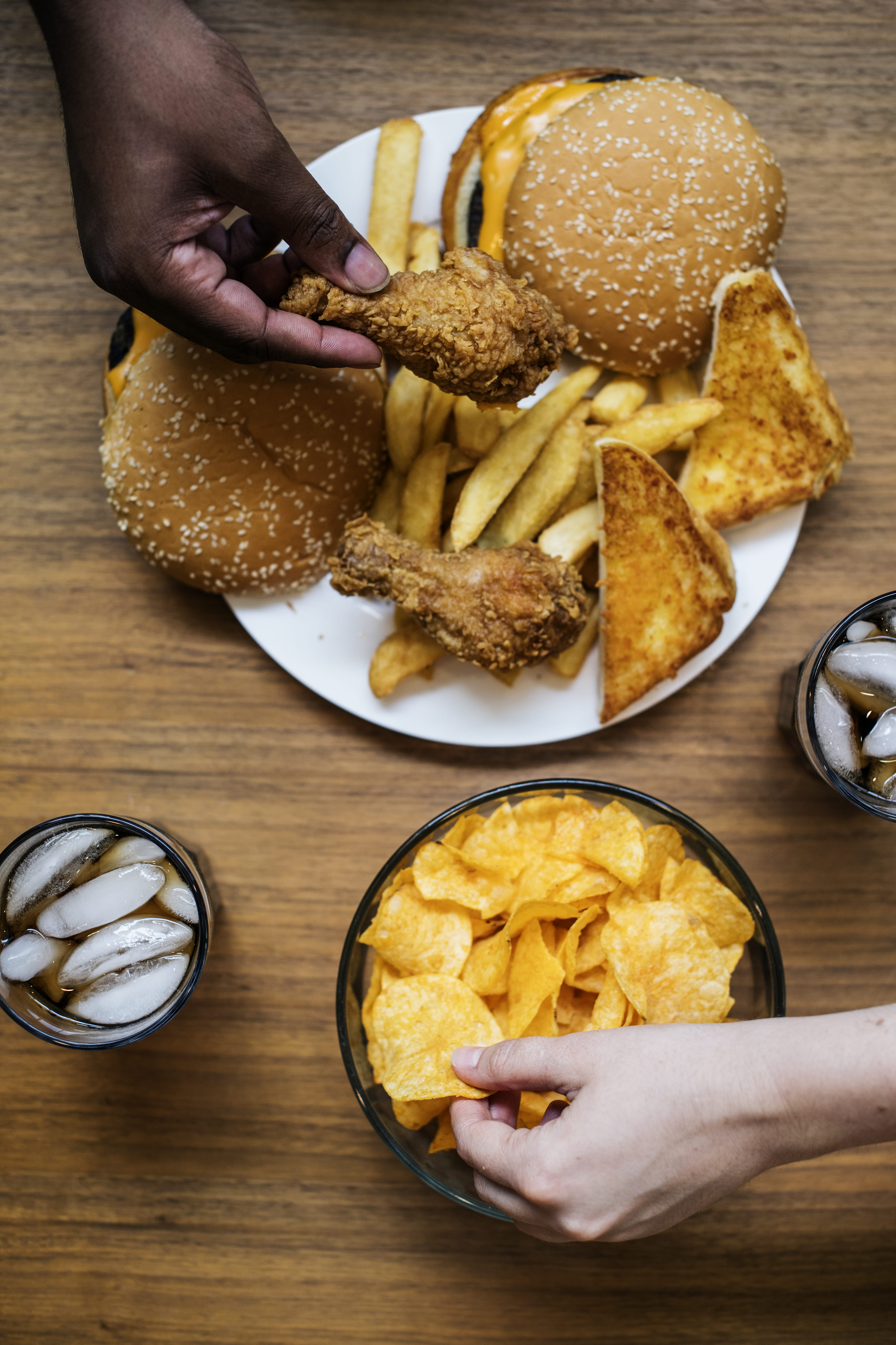 indoors, fried, hands, sandwich, fries, one person, unhealthy eating, burger, two, freshness, people, ready-to-eat, 5K, preparing food, snacks, meal, human hand, Phone HD Wallpaper