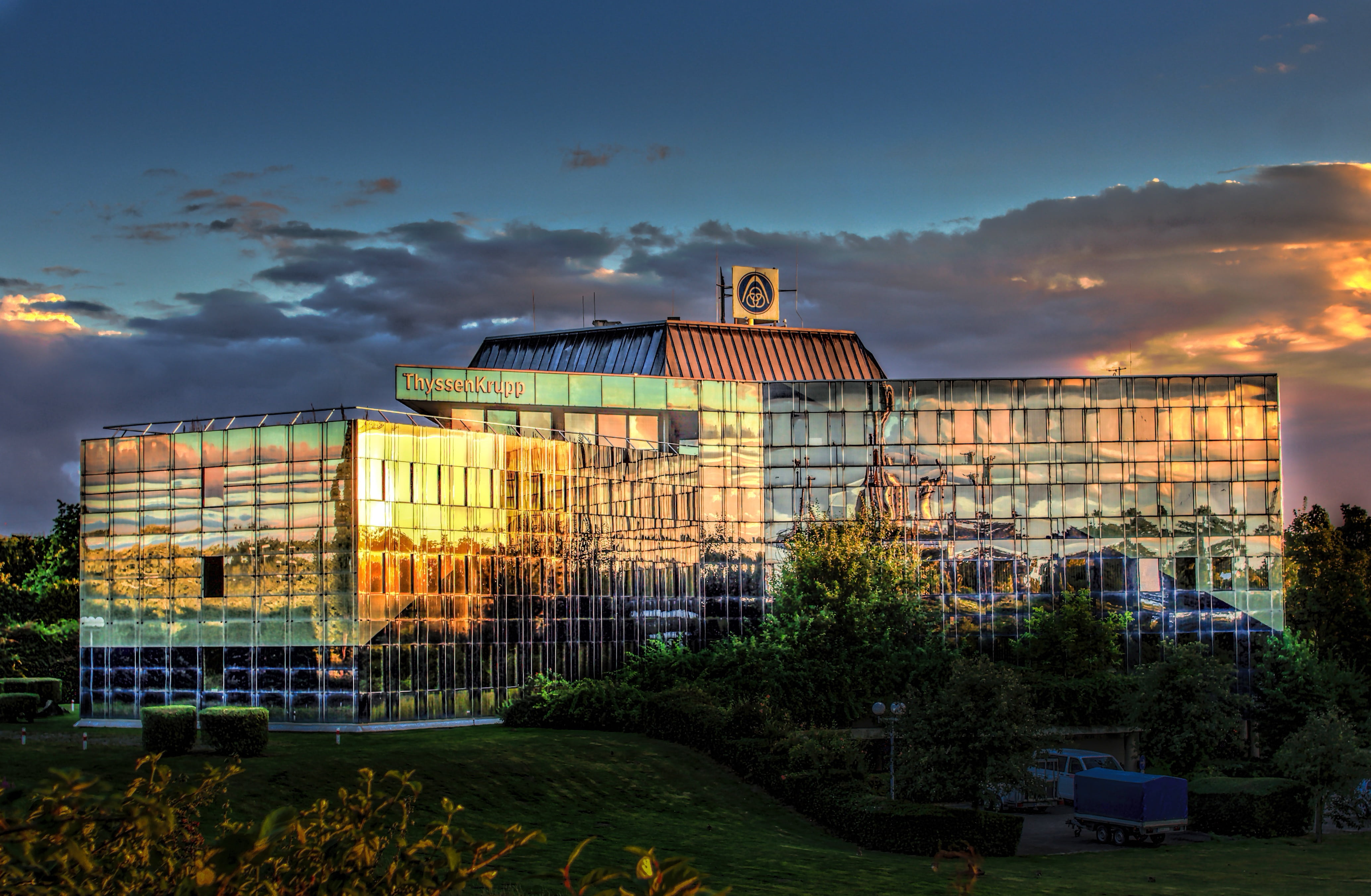 modern architecture, arts culture and entertainment, gelsenkirchen, mode of transportation, city, glass, plant, nature, building exterior, travel destinations, HD Wallpaper