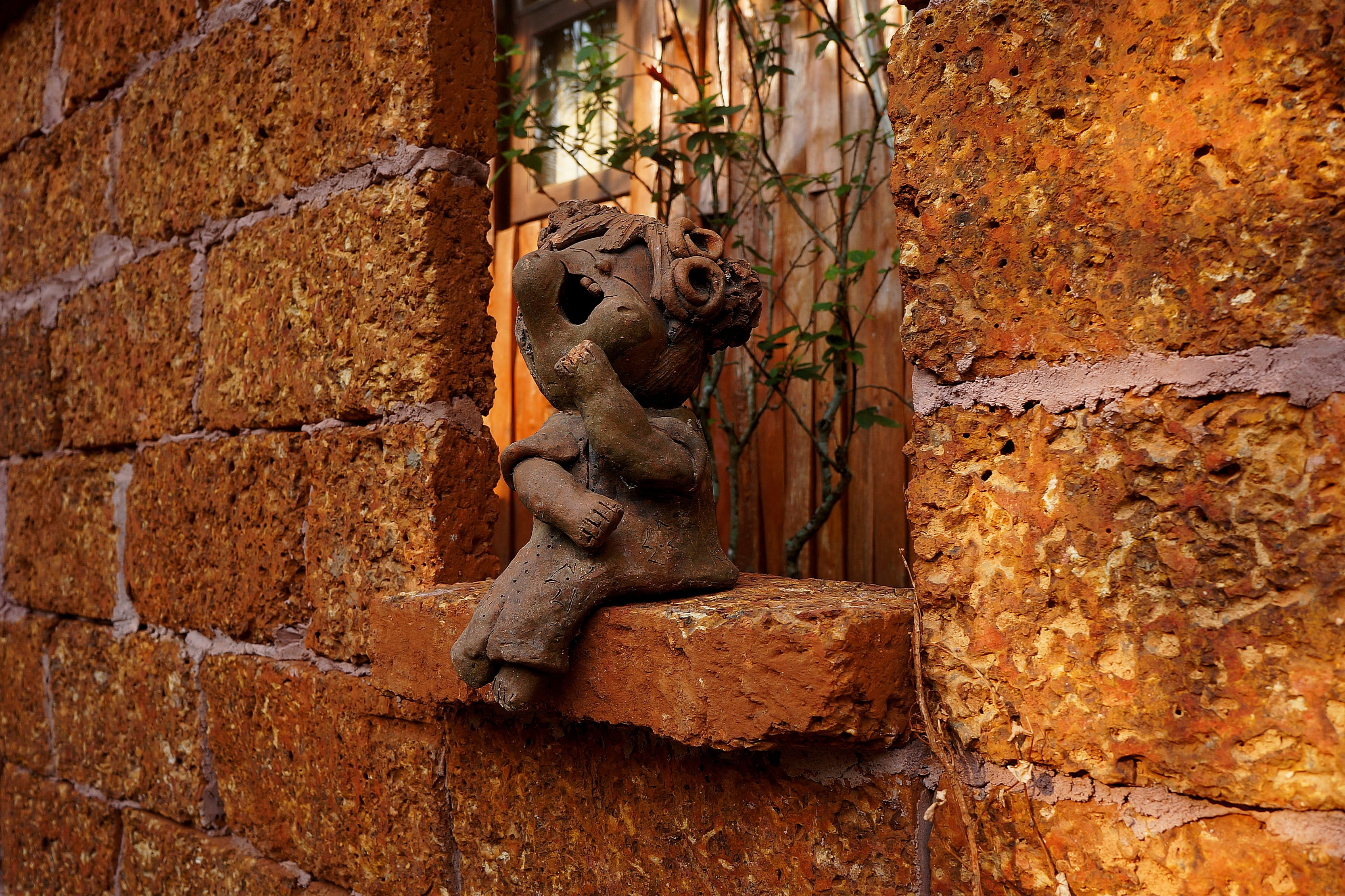 representation, sculpture, gargoyle, statue, day, terracotta figurine, craft, brickwork, old, history, art and craft, the past, 2K, human representation, HD Wallpaper