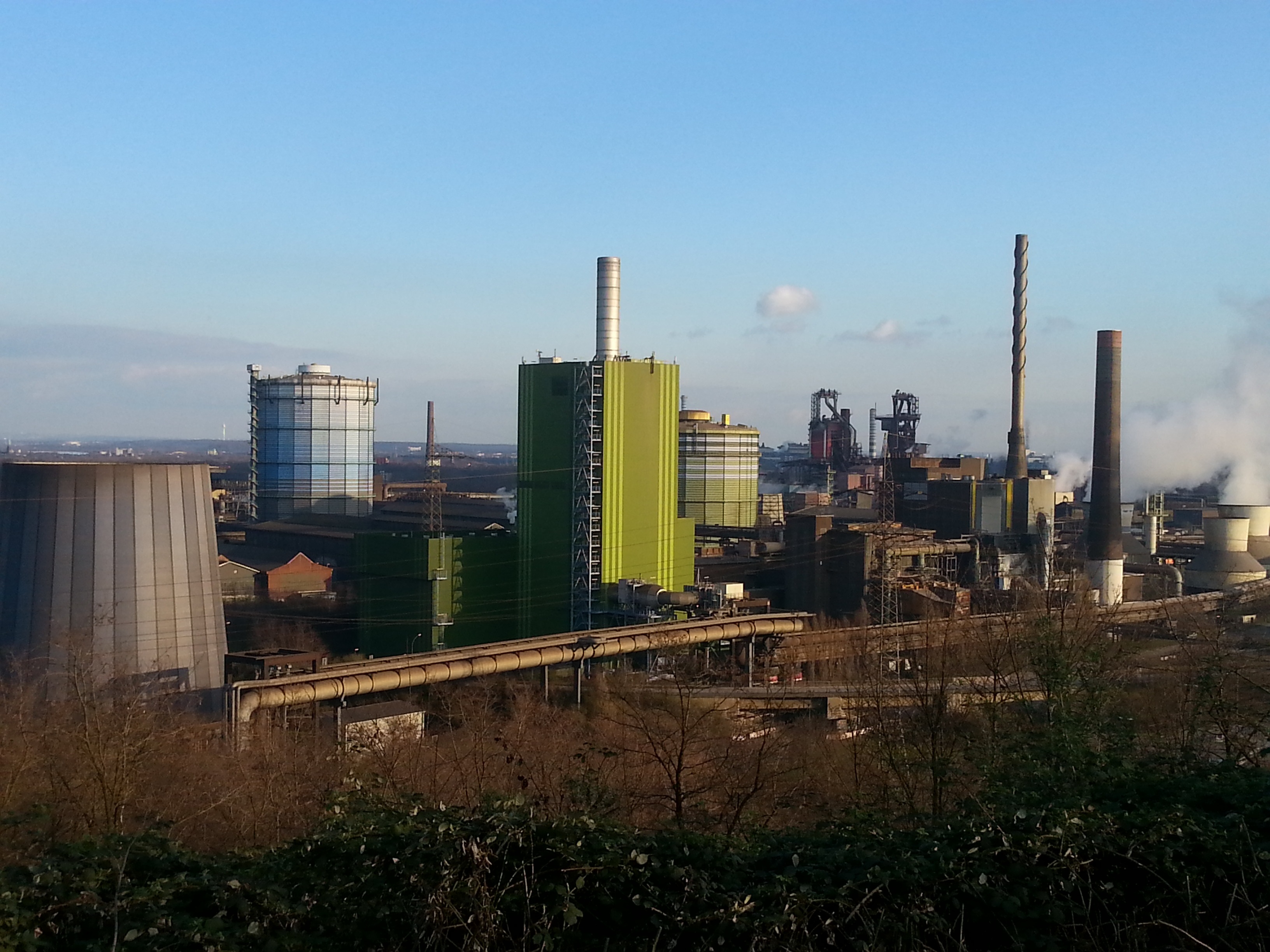 duisburg, outdoors, industrial plant, environment, smoke, building exterior, industrial district, chimney, smoke - physical structure, sky, industrial park, HD Wallpaper