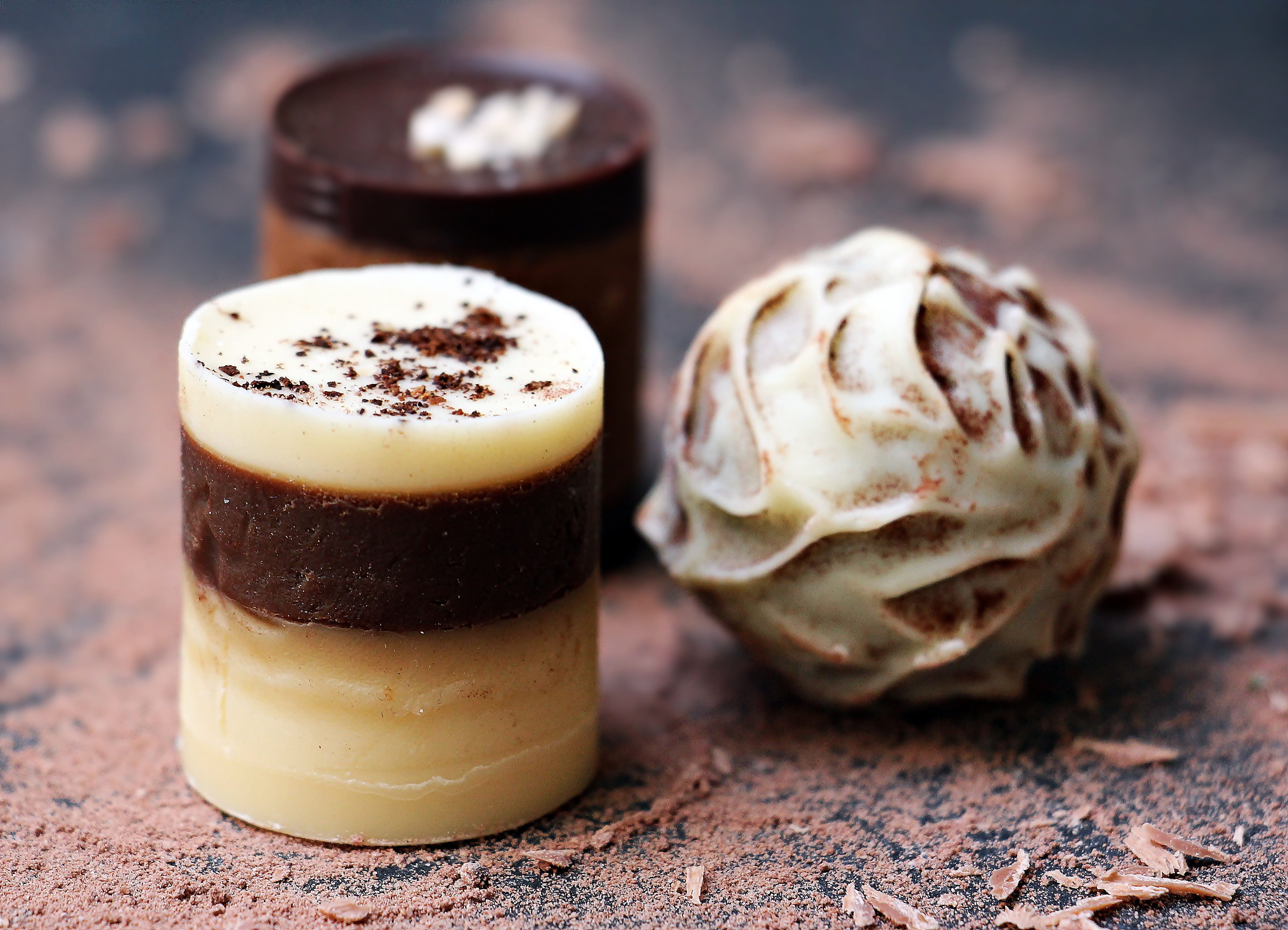 fine chocolates, schokokugel, food and drink, cream, eat, latte, benefit from, round, confiserie, chocolate, calorie bomb, chocolatier, freshness, 4K, HD Wallpaper
