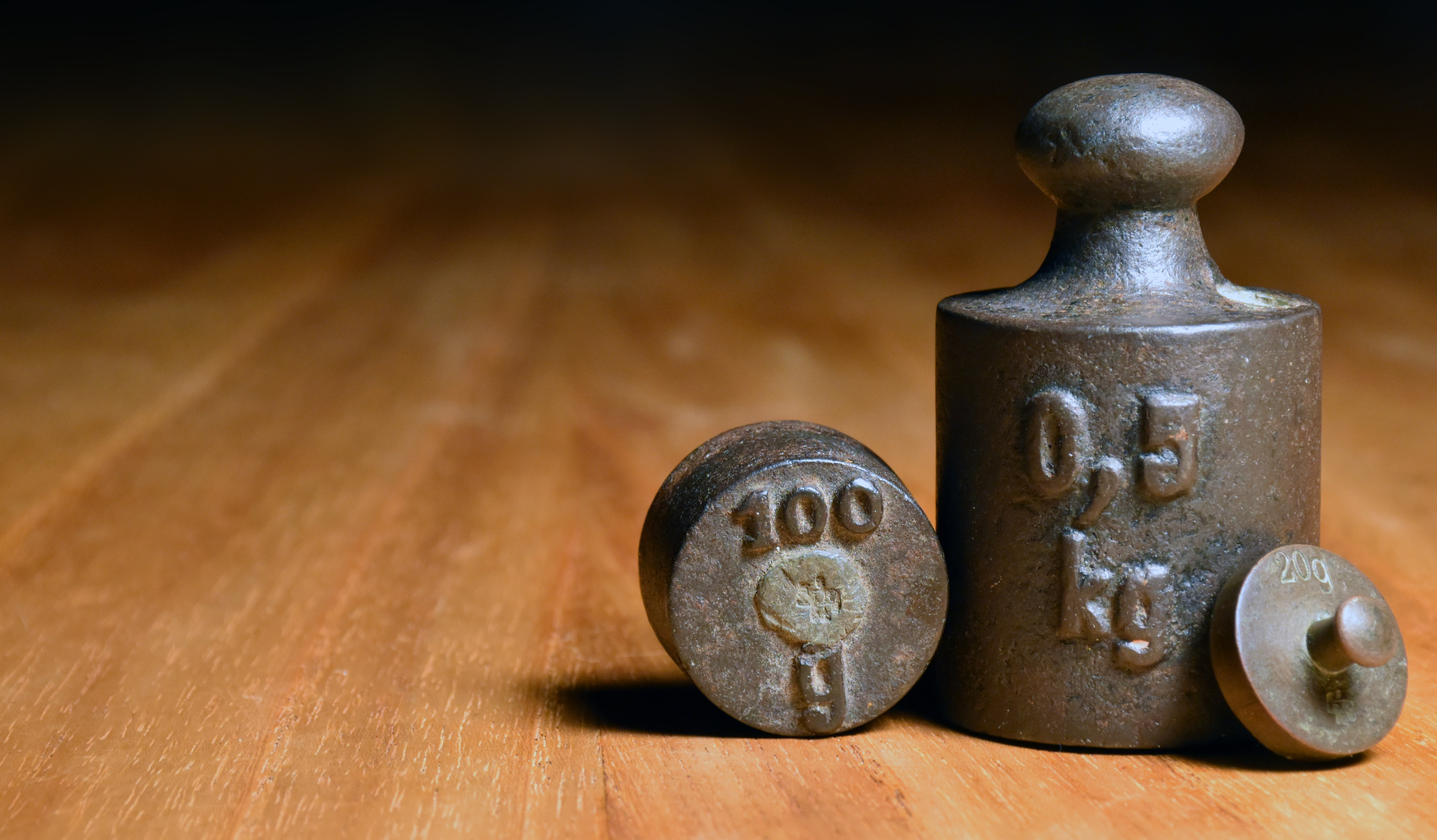 still life, no people, craft, food and drink, black, horizontal, tool, metal, simplicity, history, day, old-fashioned, ceramics, cylindrical, wood - material, HD Wallpaper