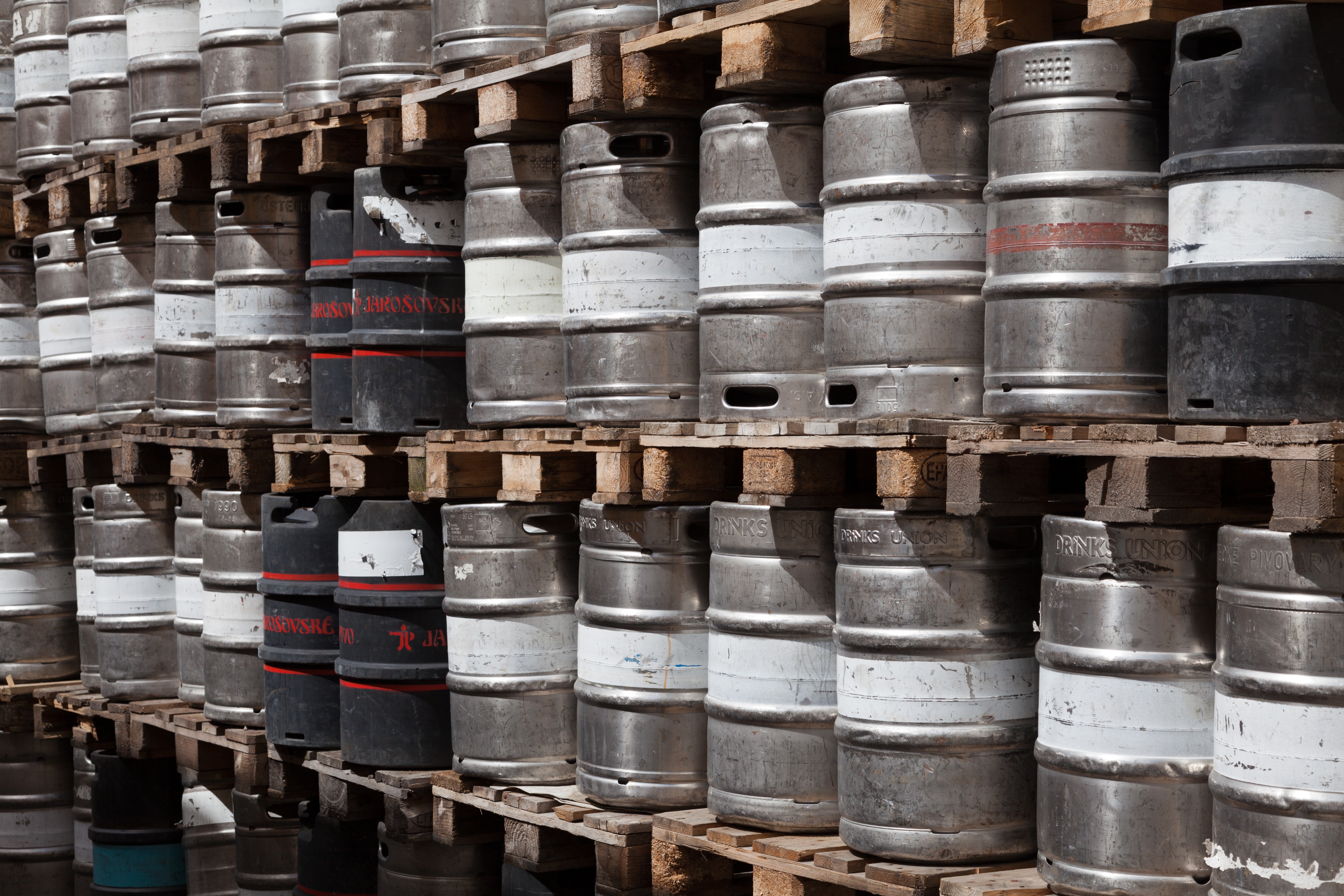 beer, indoors, building, drink, can, large group of objects, box - container, shelf, row, warehouse, abundance, tanks, metal, 5K, palette, box, lot, factory, HD Wallpaper
