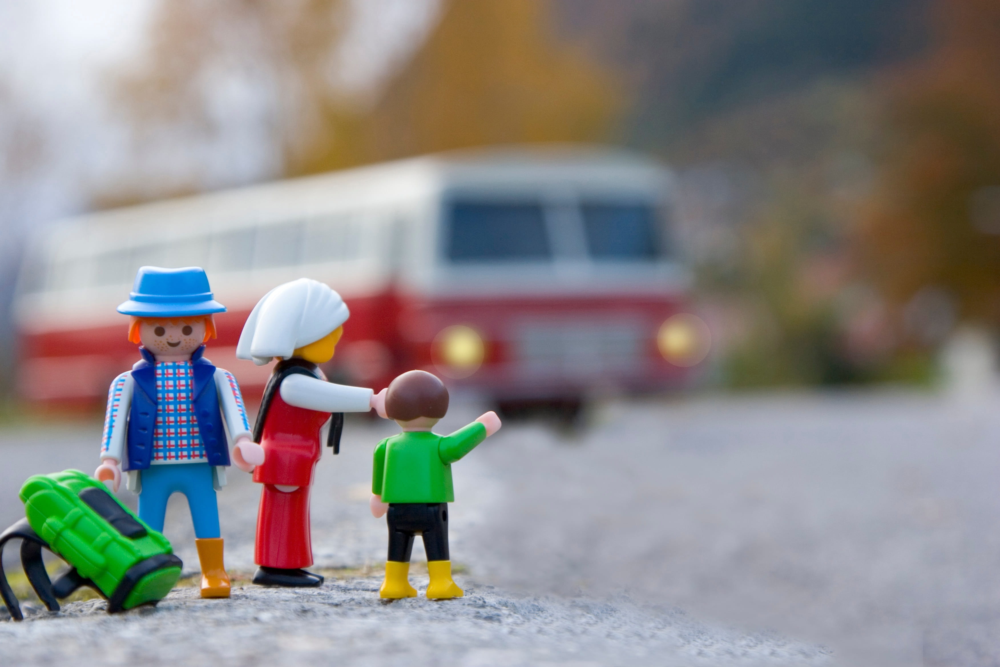 standing, child, children, road, toy, playing, action, bus, males, females, vehicle, offspring, outdoors, focus on foreground, 2K, togetherness, childhood, HD Wallpaper