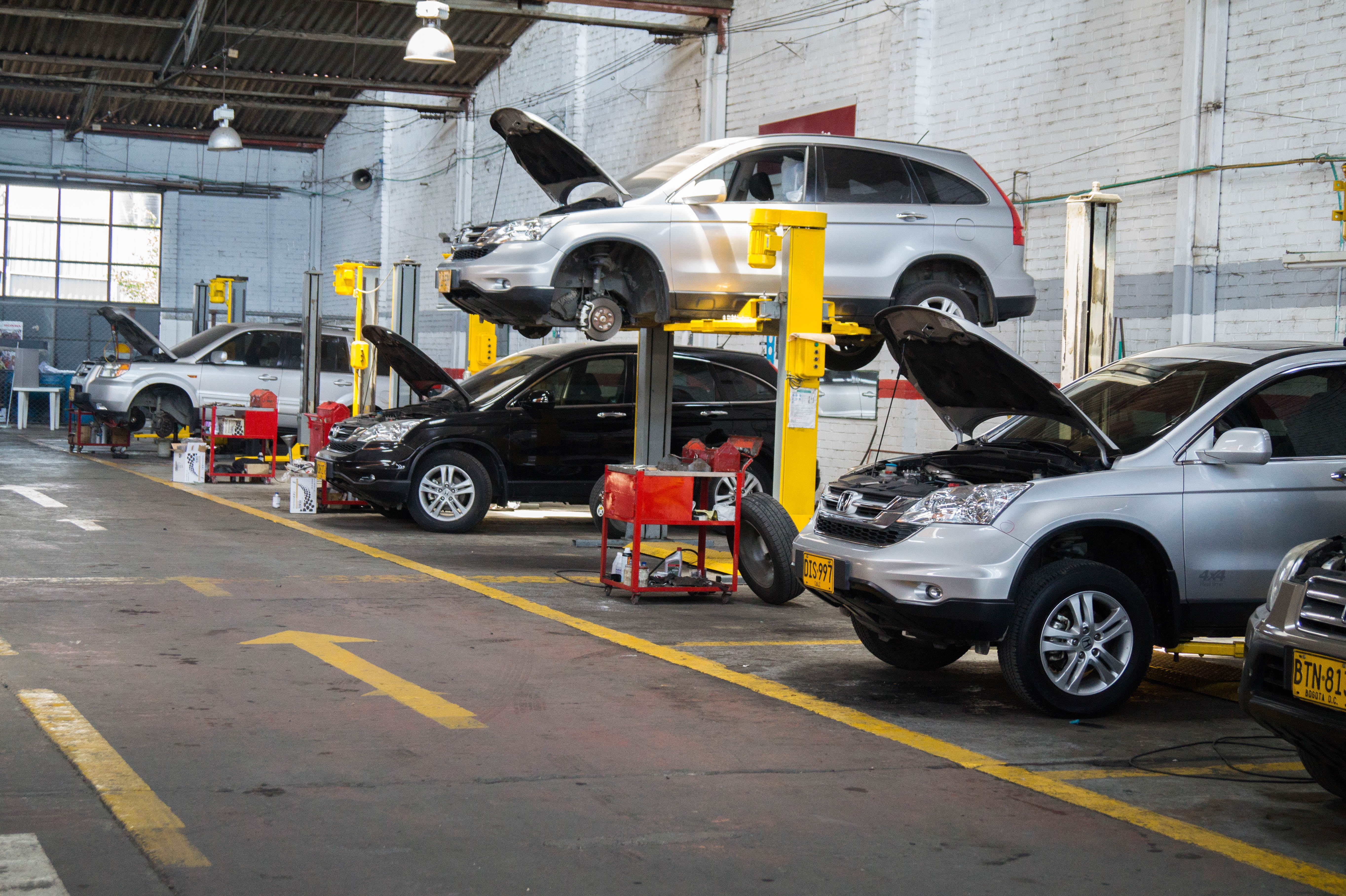 5K, business, maintenance, vehicles, repairing, motion, motor vehicle, workshop, road, mode of transportation, technology, day, equipment, land vehicle, HD Wallpaper