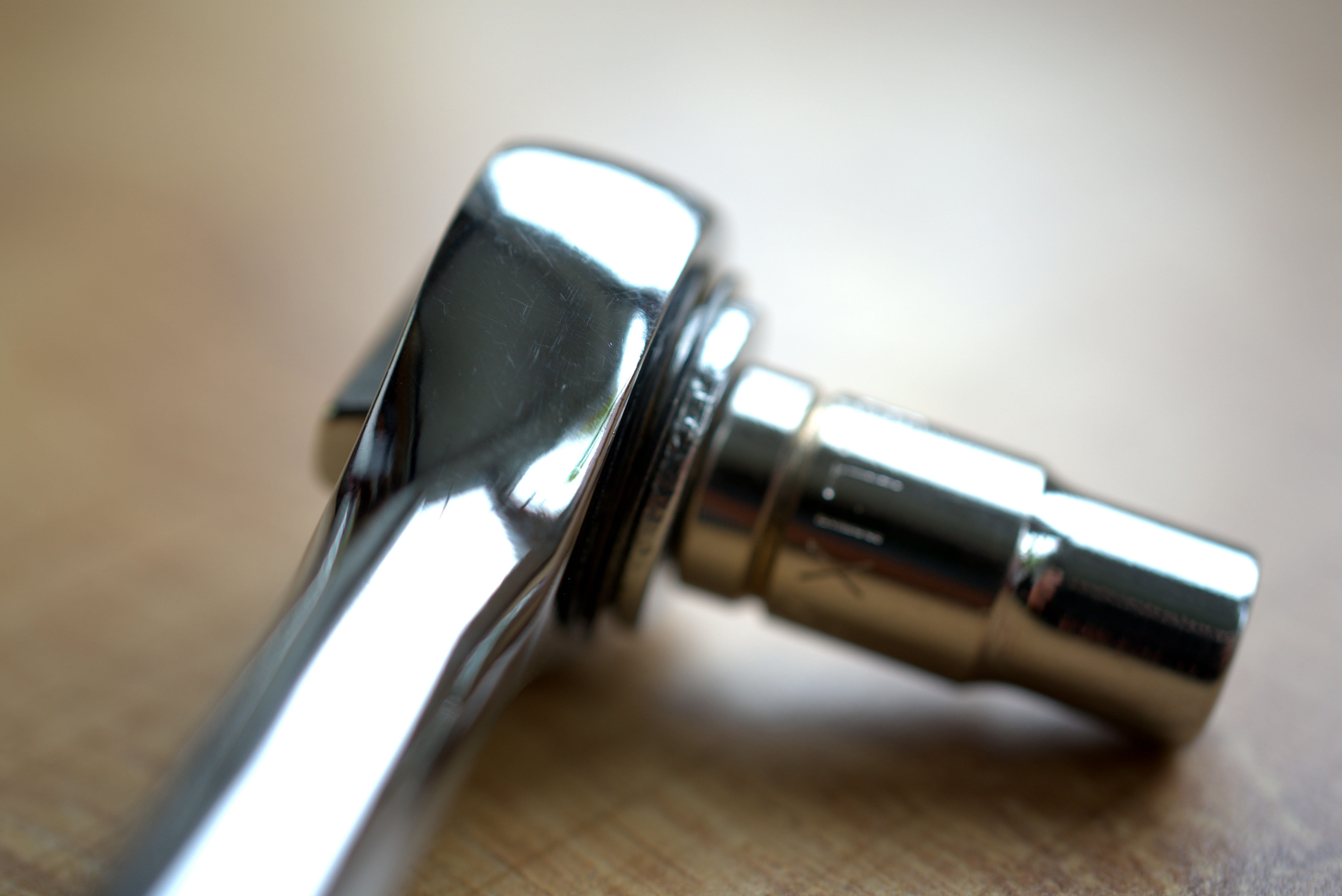 5K, colored background, technology, industry, isolated, indoors, pen, close-up, tool, writing instrument, master, single object, craft, metal, silver colored, HD Wallpaper