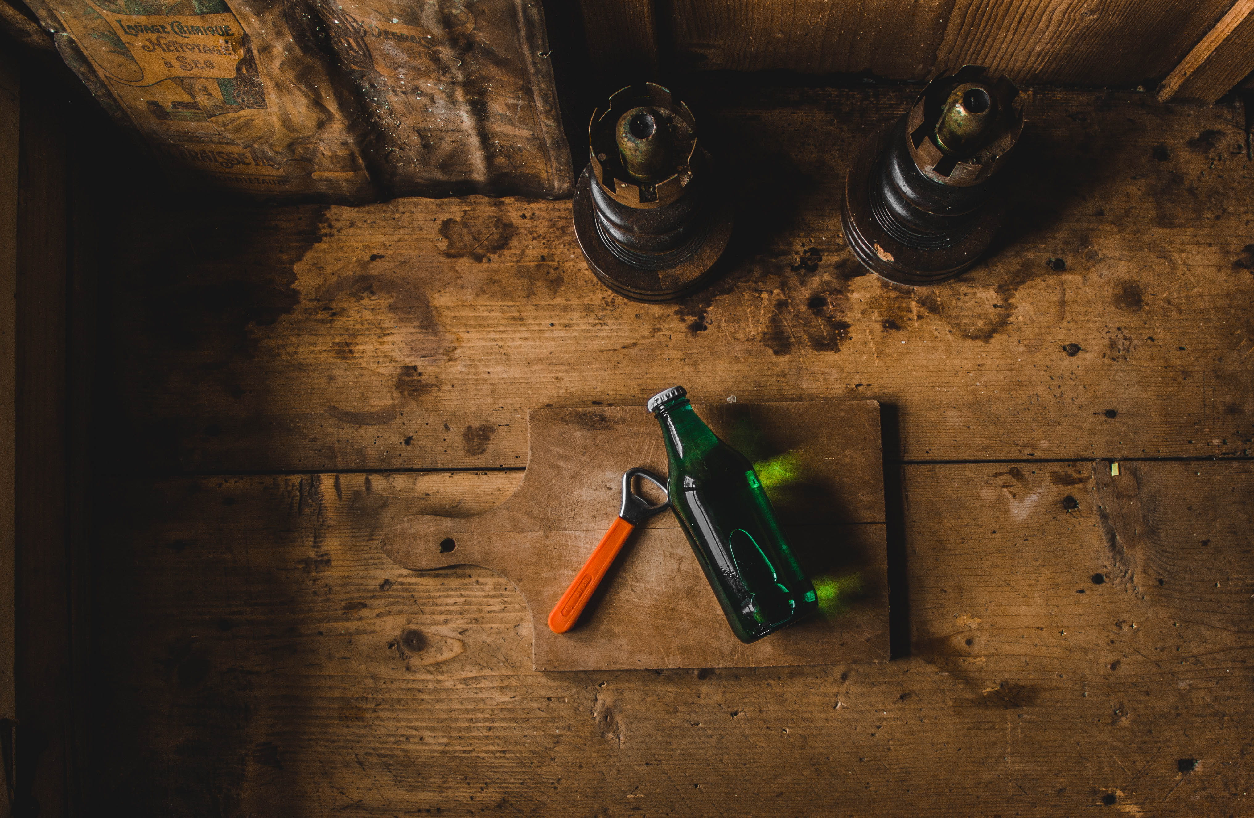 machine, metal, bottle, man made, weapon, art and craft equipment, container, blade, flower, weaponry, bracket, plant, tool, scissors, indoors, clamp, hardwood, HD Wallpaper