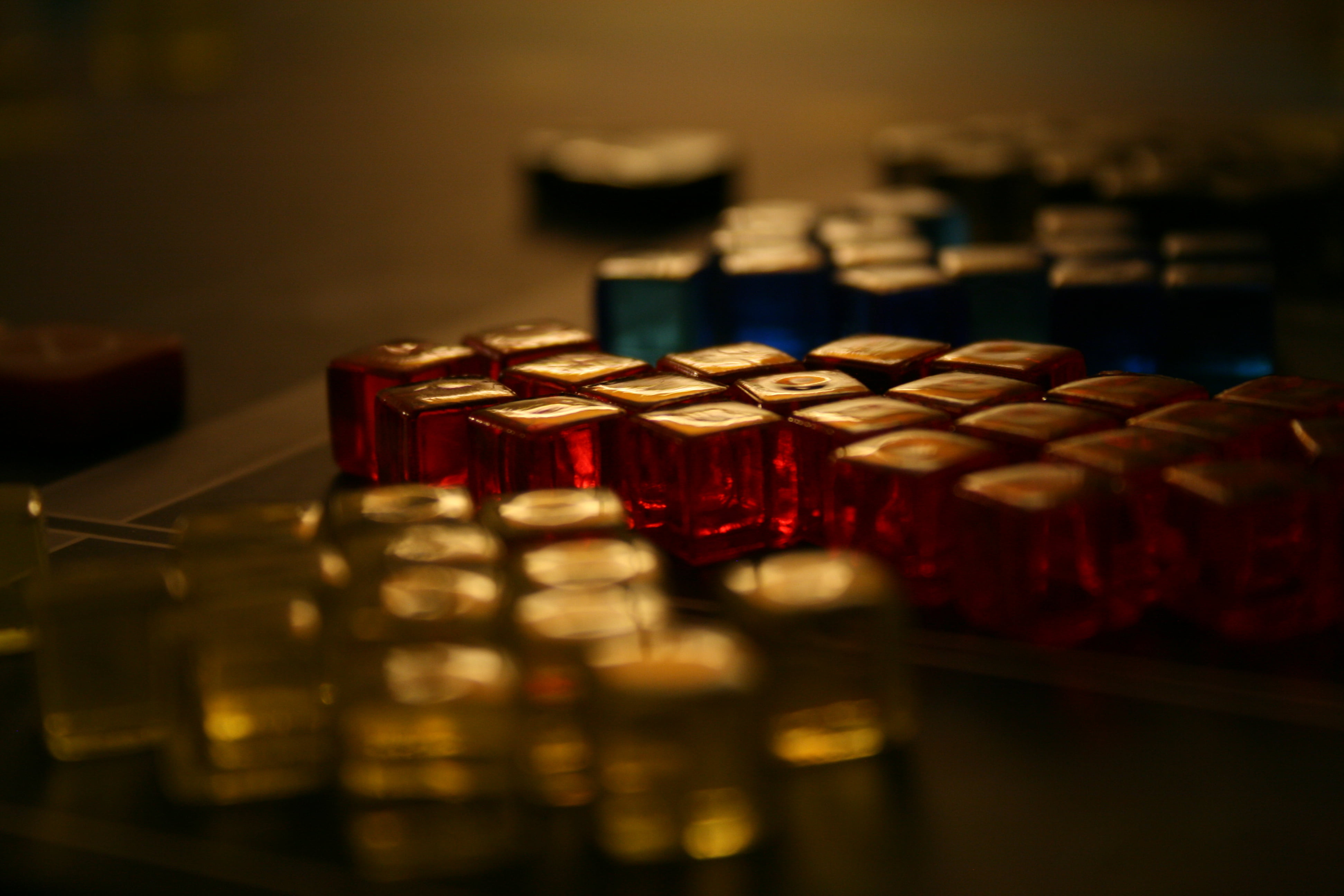 still life, pandemic legacy, 4K, abundance, indoors, wood - material, close-up, business, arrangement, side by side, pandemic, focus on foreground, large group of objects, HD Wallpaper