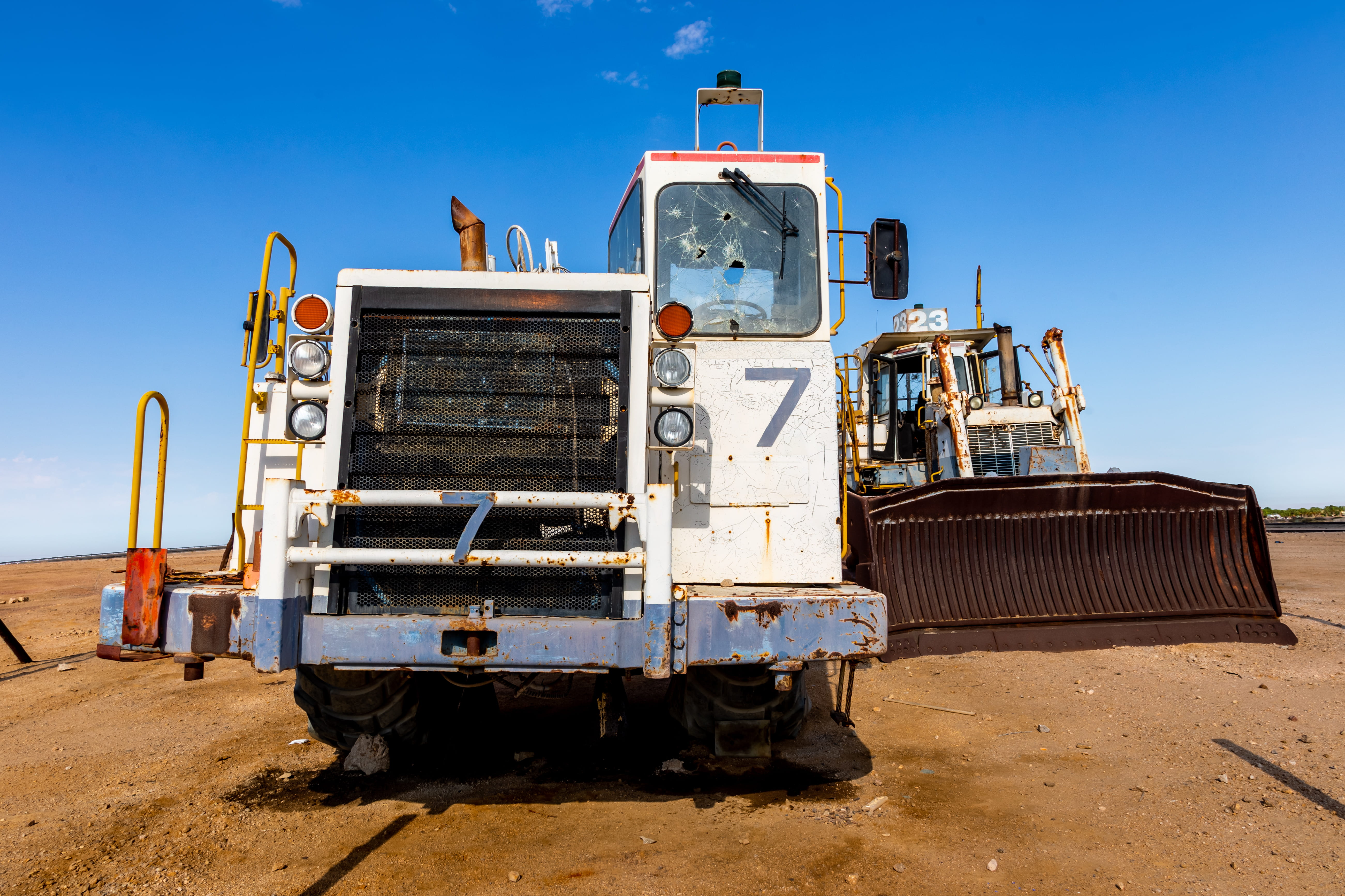 metal, road, land, commercial land vehicle, clear sky, trailer truck, nature, sunlight, construction, outdoors, bulldozer, machine, truck, blue, mining, HD Wallpaper
