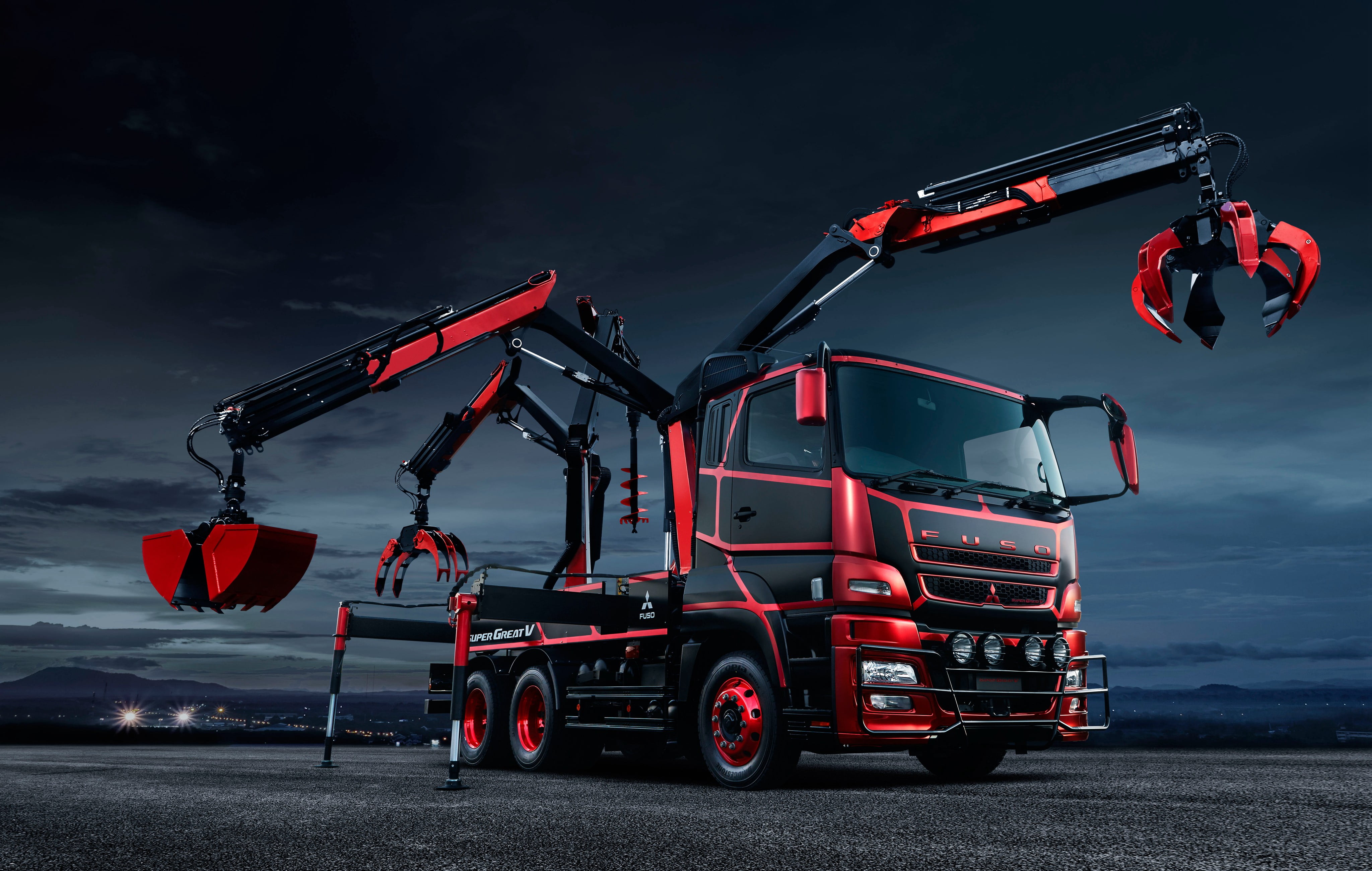 truck, nature, one person, occupation, working, back, concept cars, industry, night, motor vehicle, mode of transportation, cloud - sky, communication, HD Wallpaper