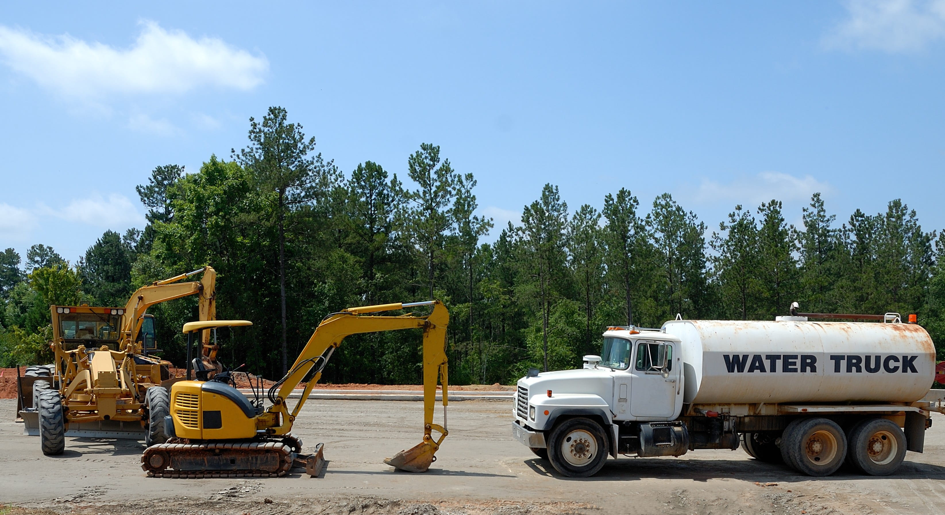 outdoors, Construction Site, transportation, ground, loader, sky, plant, yellow, construction equipment, industry, soil, truck, 2K, freight transportation, HD Wallpaper