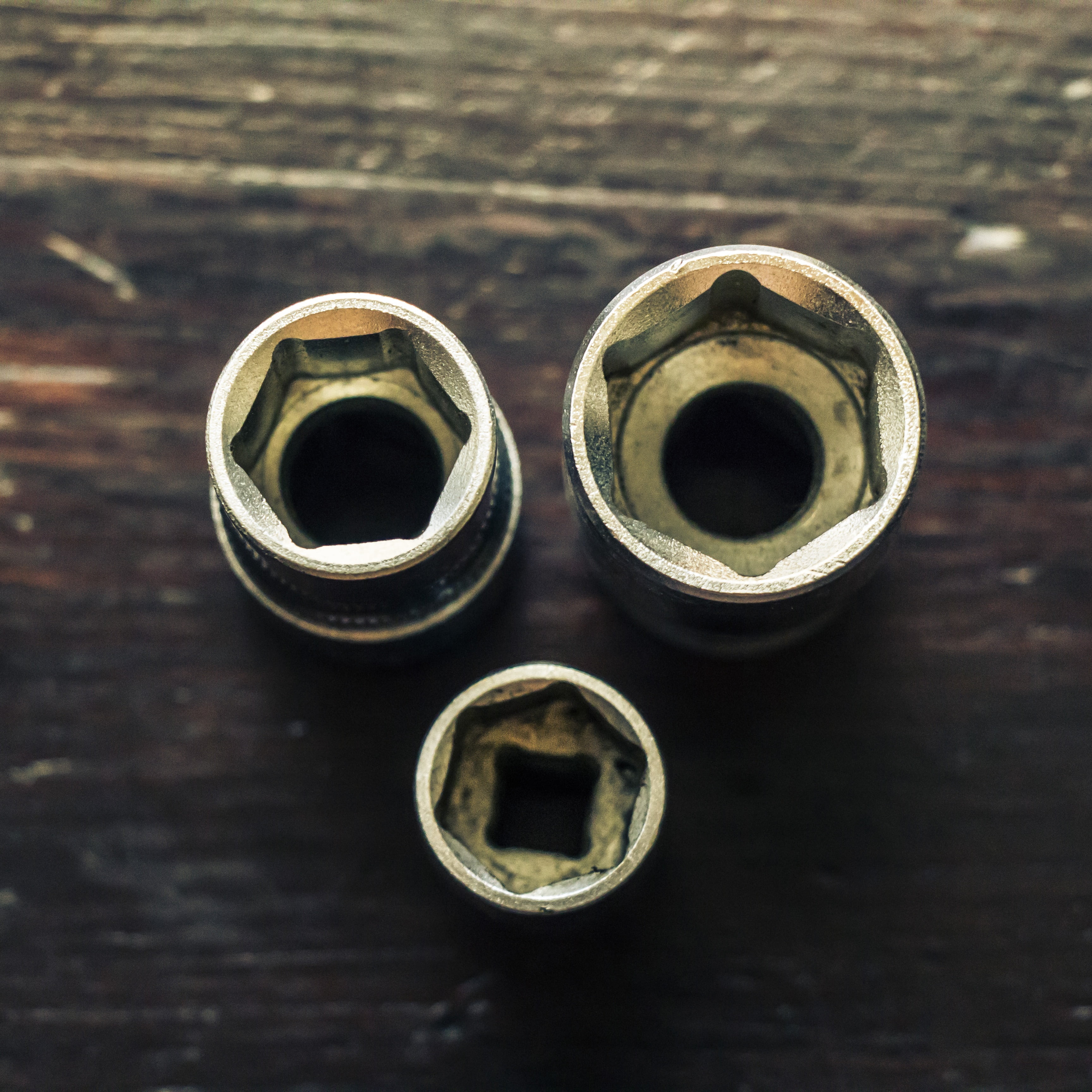 ring, still life, focus on foreground, steel, event, nuts, 2K, stainless, tools, no people, jewelry, selective focus, close-up, two objects, engineering, Phone HD Wallpaper