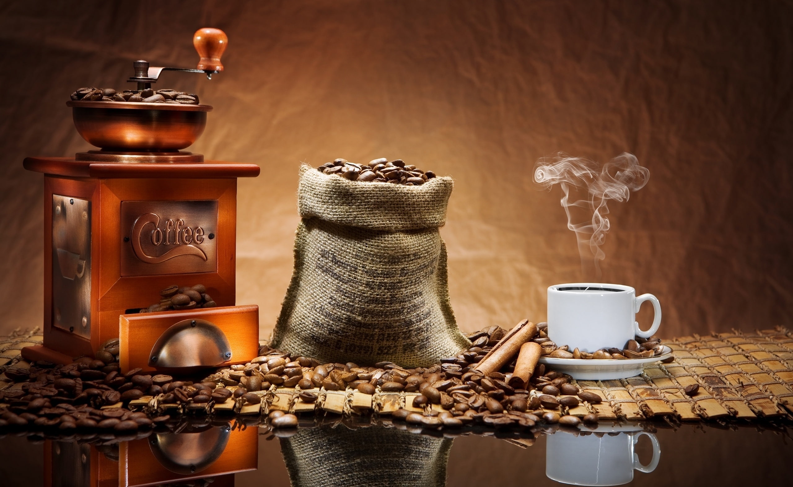 2K, still life, freshness, burning, Coffee, bean, food, heat - temperature, wood - material, close-up, indoors, old, container, table, Vintage, HD Wallpaper