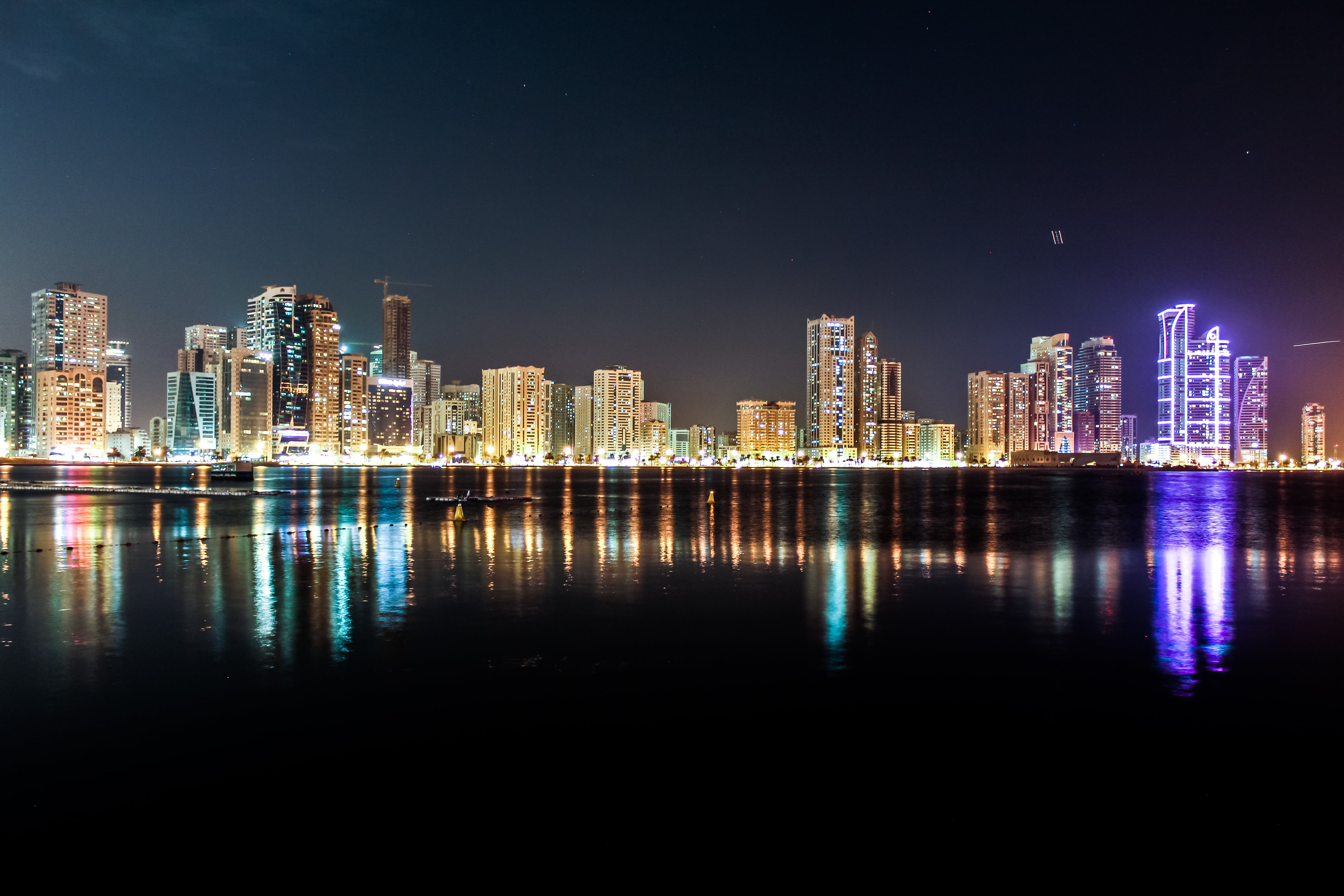 Dubai, 5K, city, night, nighttime, cityscape, concrete, skyscraper, urban Scene, downtown District, Night  Sky, urban Skyline, building, reflection, architecture, HD Wallpaper