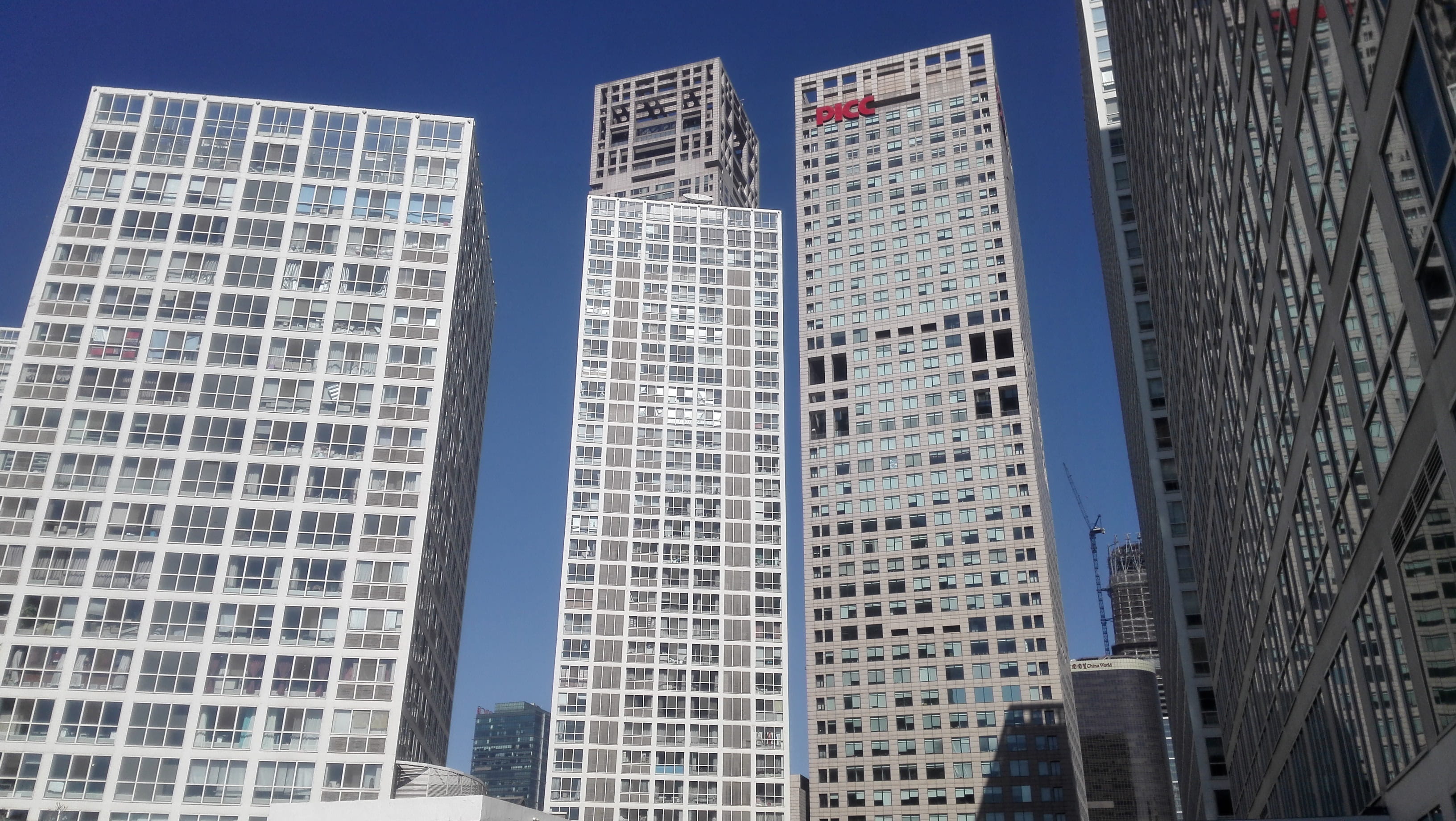 tall buildings, Beijing, office building exterior, beijing, skyscraper, sky, Blue Sky, tall - high, built structure, landscape, day, modern, outdoors, architecture, HD Wallpaper