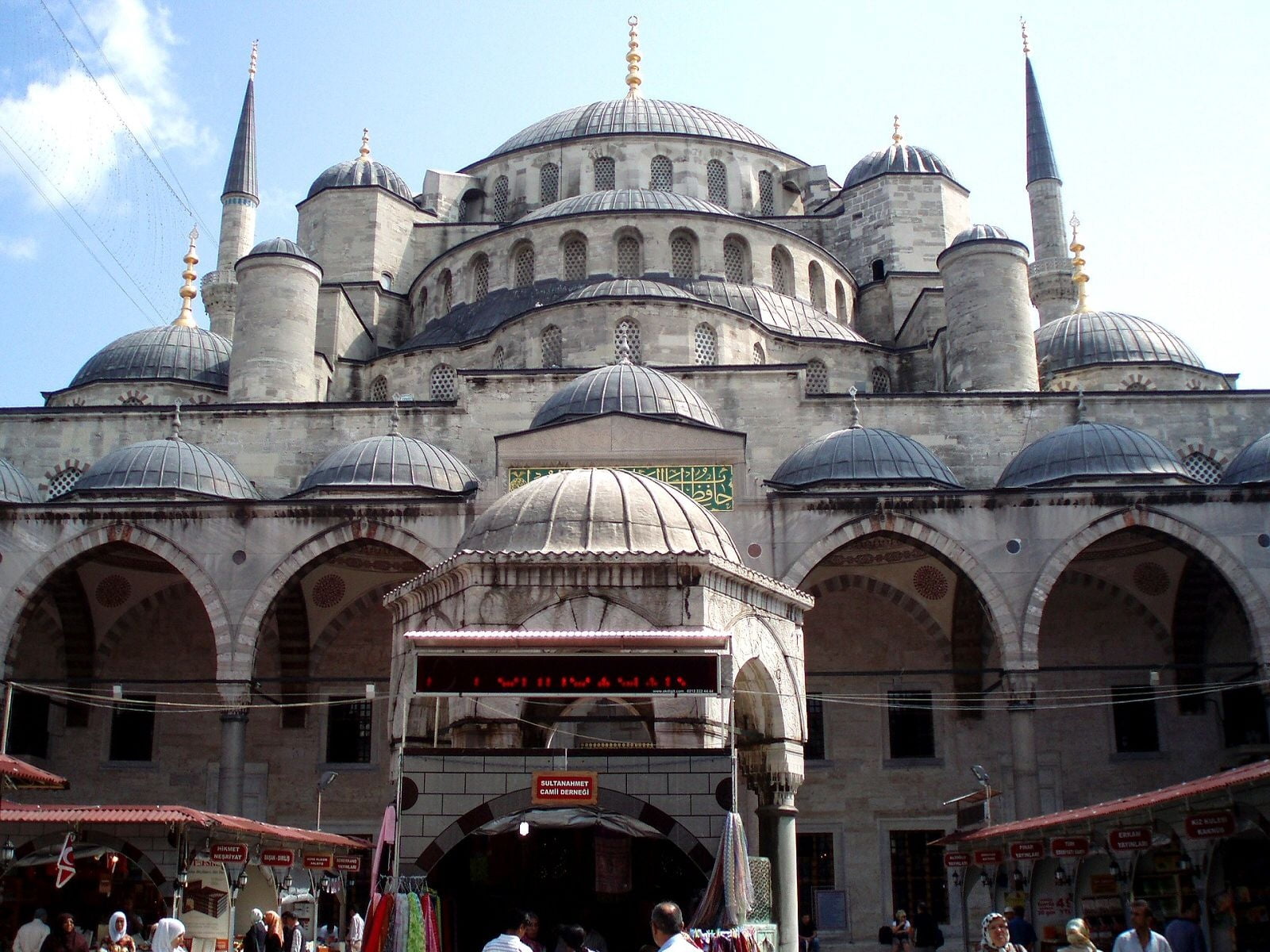 ancient, temple, urban Scene, religion, asia, history, place of worship, city, sultanahmet District, blue Mosque, turkey - Middle East, outdoors, cultures, HD Wallpaper
