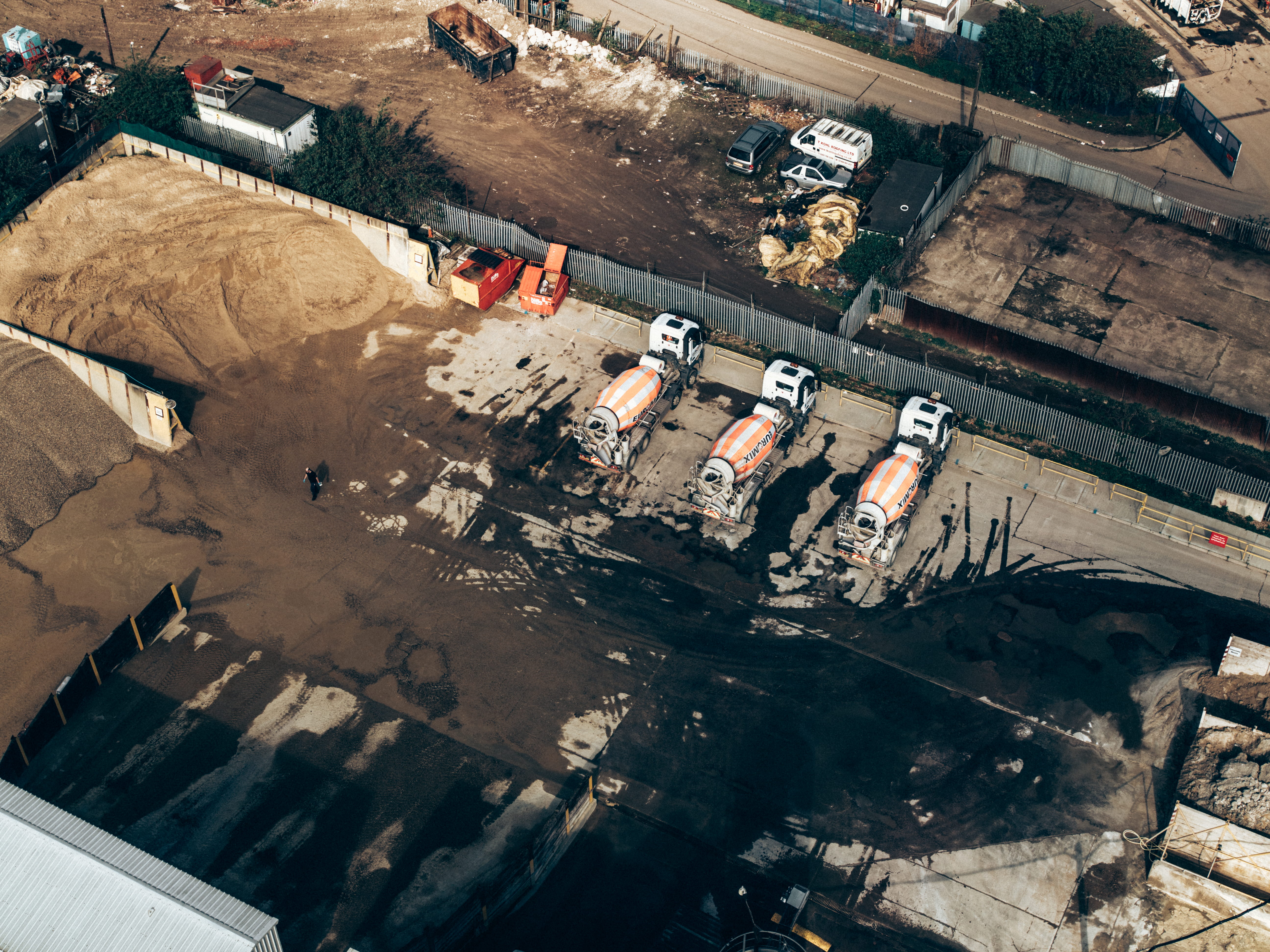 sunlight, road, outdoors, bird, nature, cement, trucks, aerial view, s, truck, construction, no people, high angle view, scenery, eye, concrete, park, work, HD Wallpaper