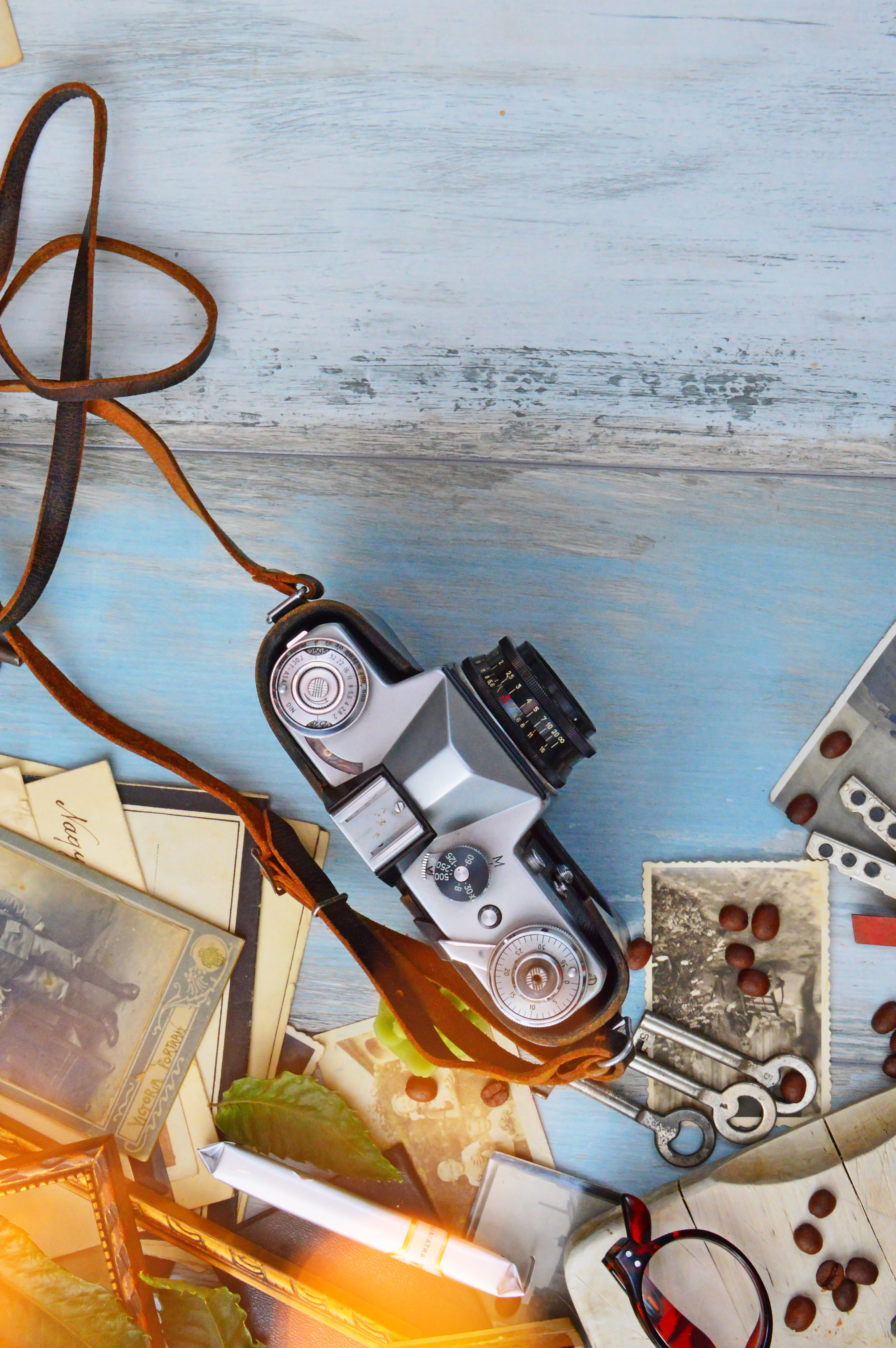 old, pictures, high angle view, mood, analog, day, wood - material, old camera, collection, still life, no people, camera, nostalgia, beautiful, art, water, Phone HD Wallpaper