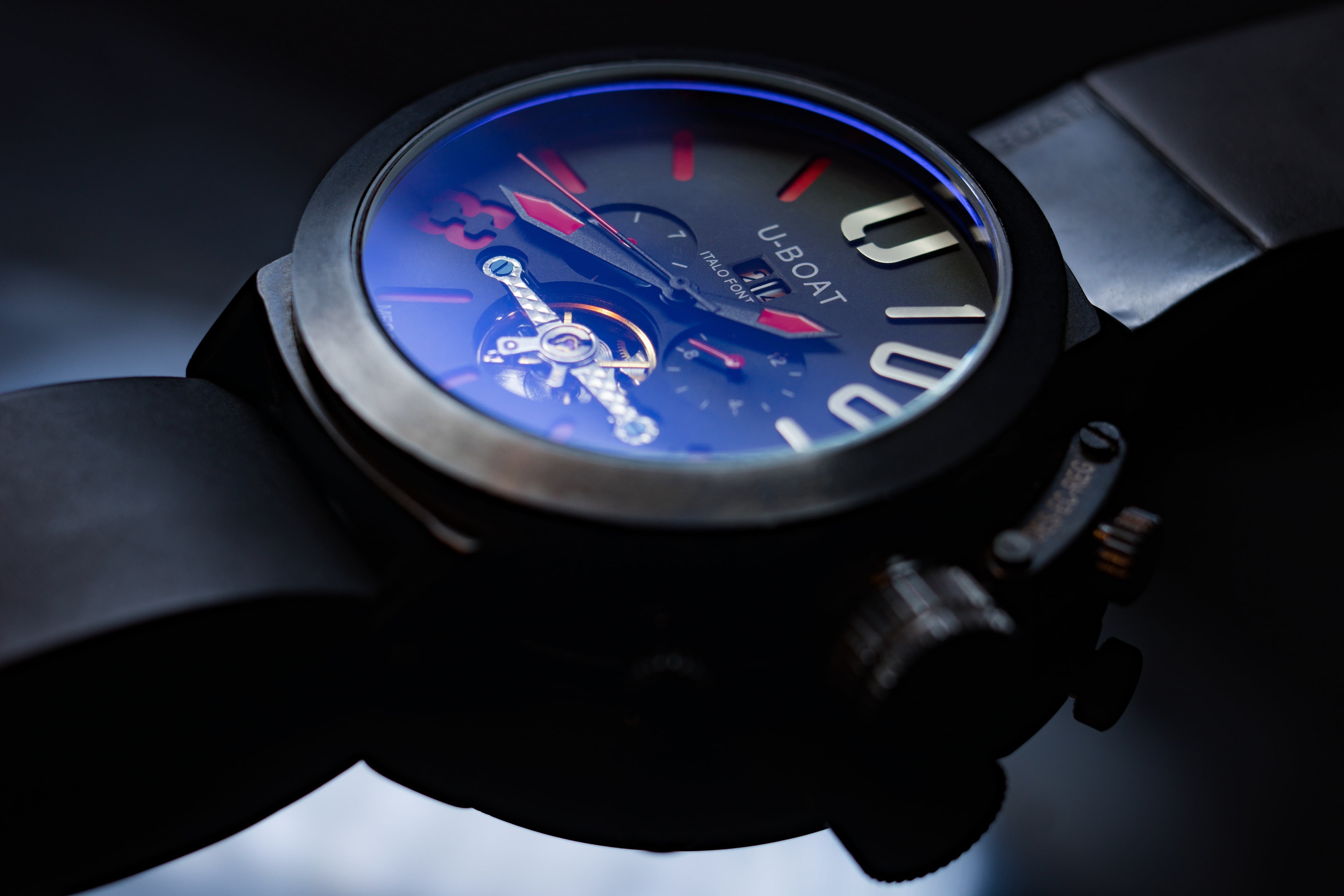 close-up, boat, no People, accuracy, round, watch, mode of transportation, focus on foreground, wristwatch, transportation, technology, u, single Object, HD Wallpaper