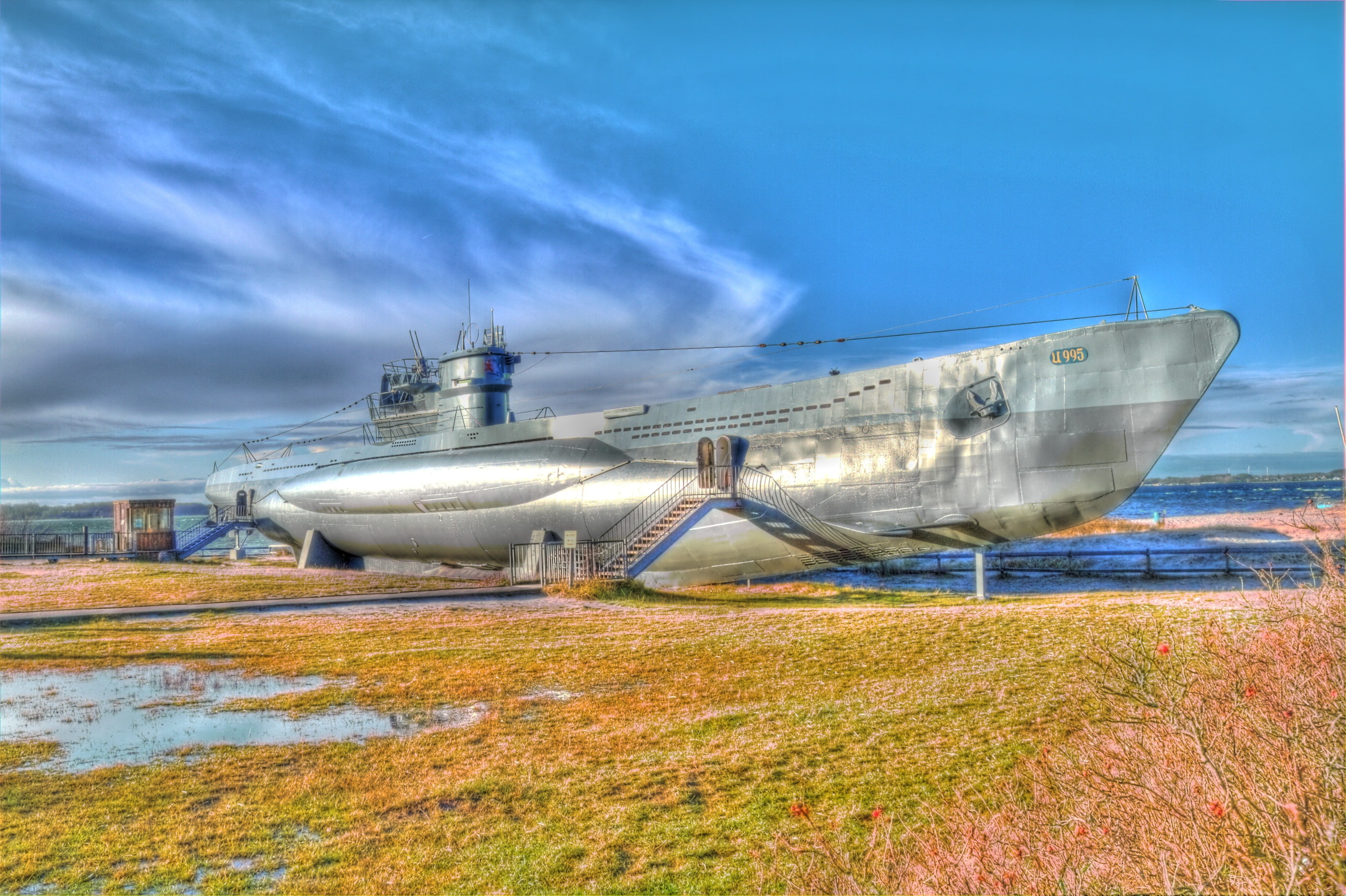 vii-c, monuments, 2K, army, grass, clouds, sky, typ, submarines, u-995, HD Wallpaper