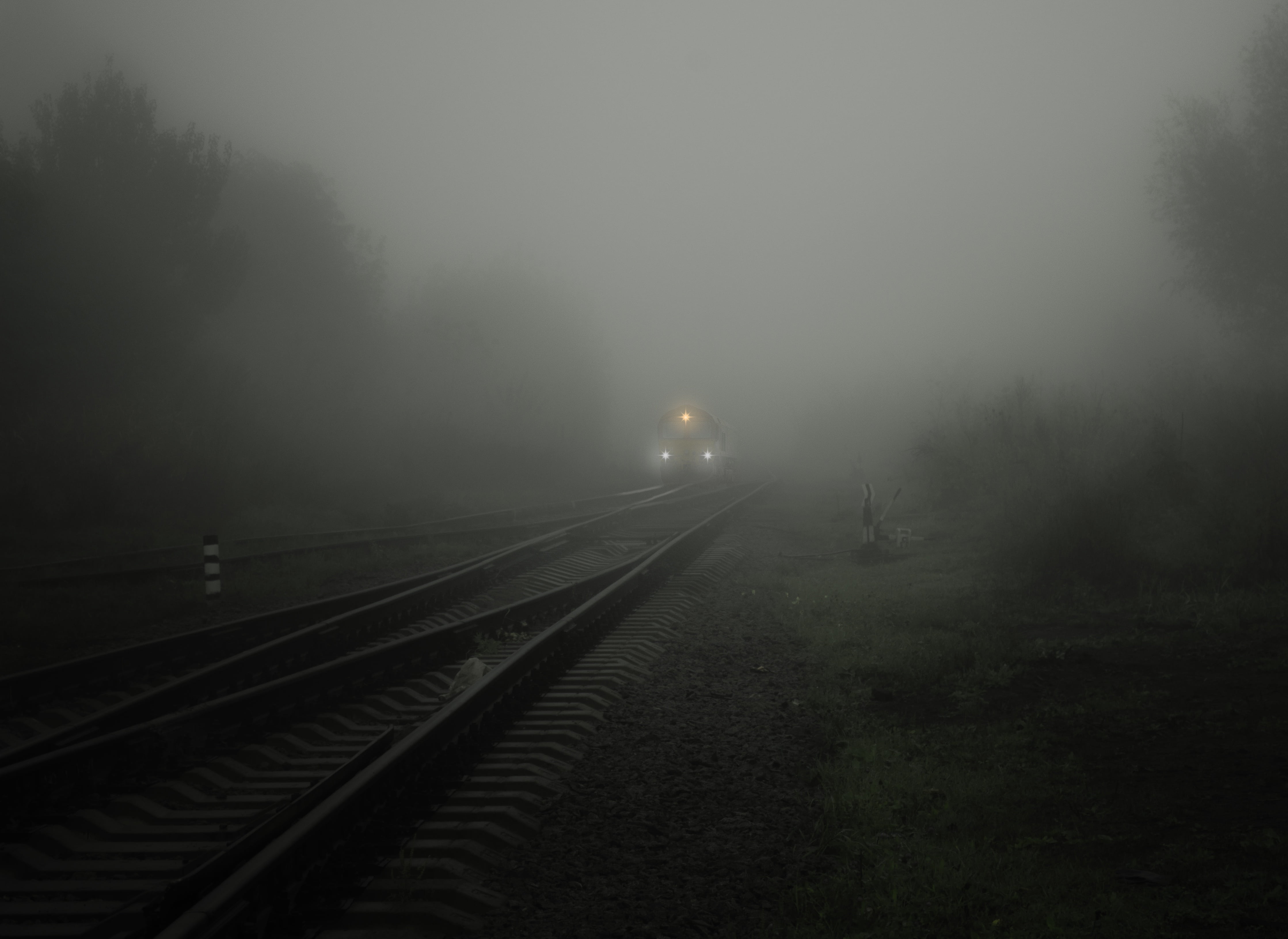 gloomy, seemed, bad, morning, air pollution, no people, plant, weather, illuminated, gift, co2, transport, rail, bill, vanishing point, soft, fog, exit, HD Wallpaper