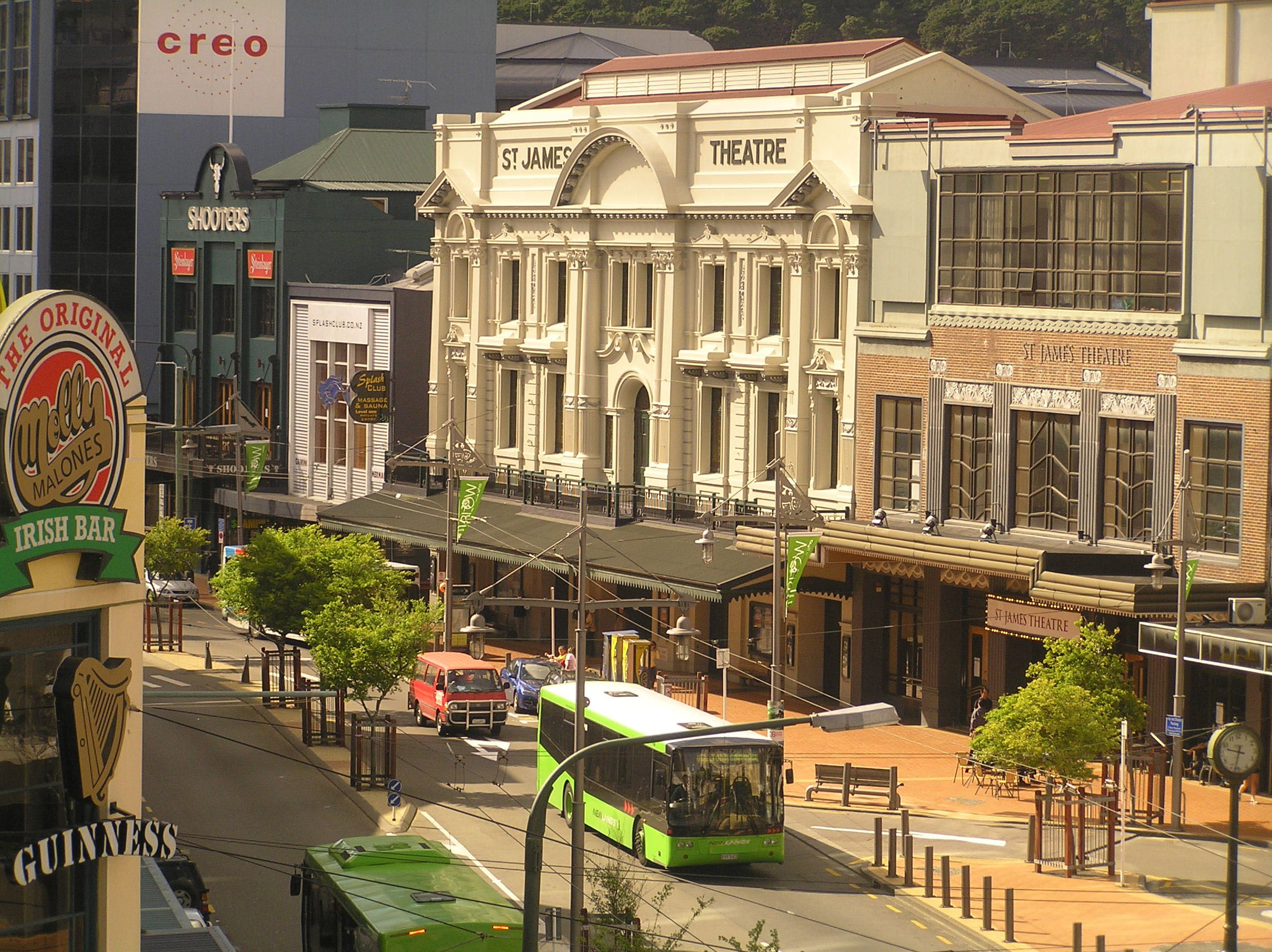 transportation, editorial, built Structure, zealand, Wellington, 1080P, incidental people, nature, architecture, outdoors, land vehicle, st james theatre, HD Wallpaper