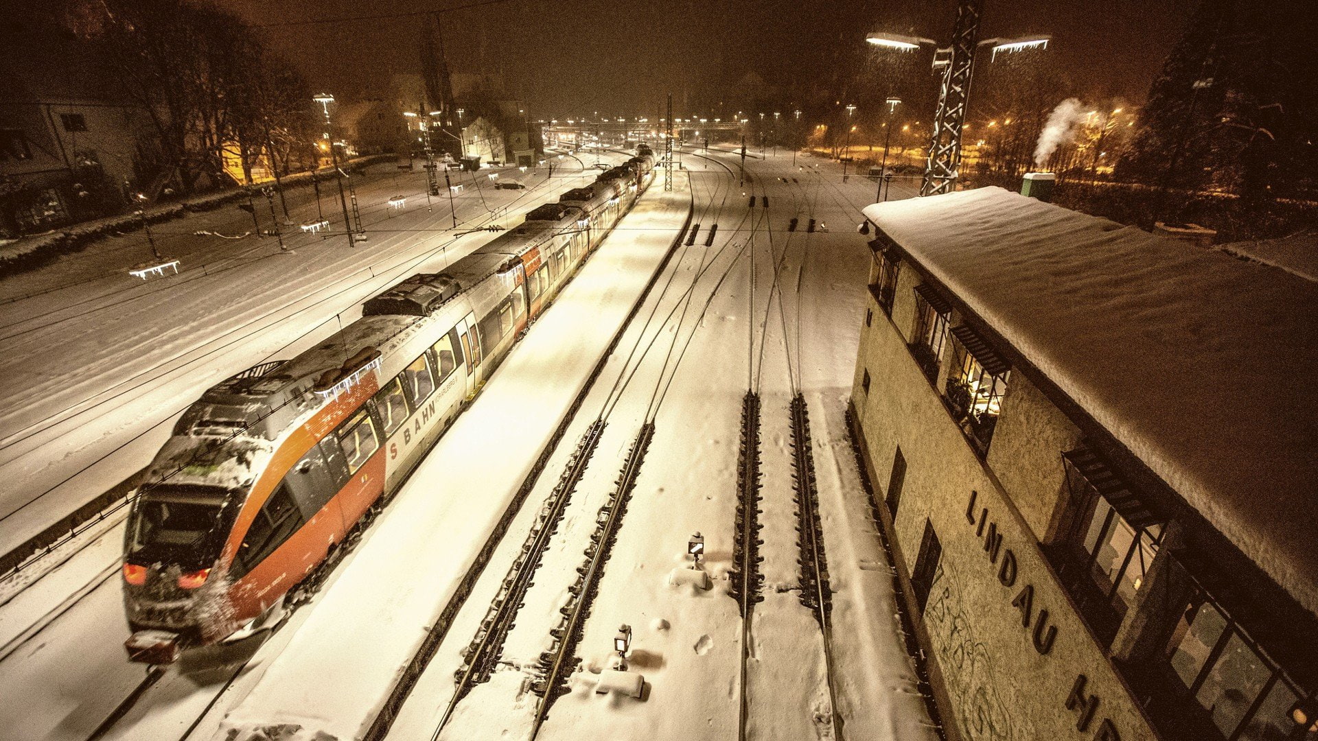 no people, land vehicle, building exterior, shunting yard, winter, night, train railyard railway rail yard, outdoors, architecture, snow, station, cold temperature, HD Wallpaper
