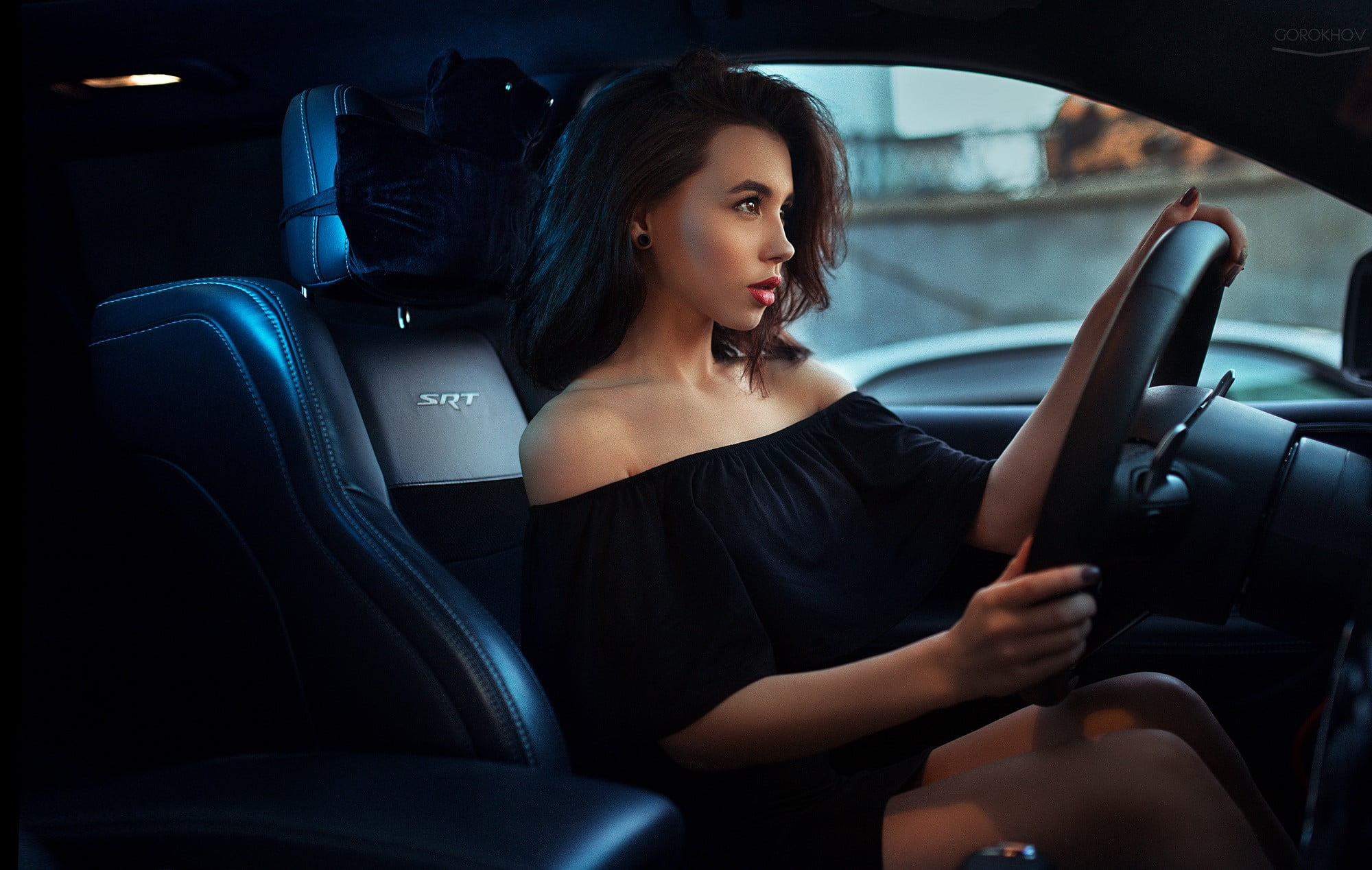 luxury, sitting, Aliya Lando, car, vehicle interior, beautiful woman, motor vehicle, shoulder, 1080P, travel, steering wheel, car interior, vehicle, communication, HD Wallpaper