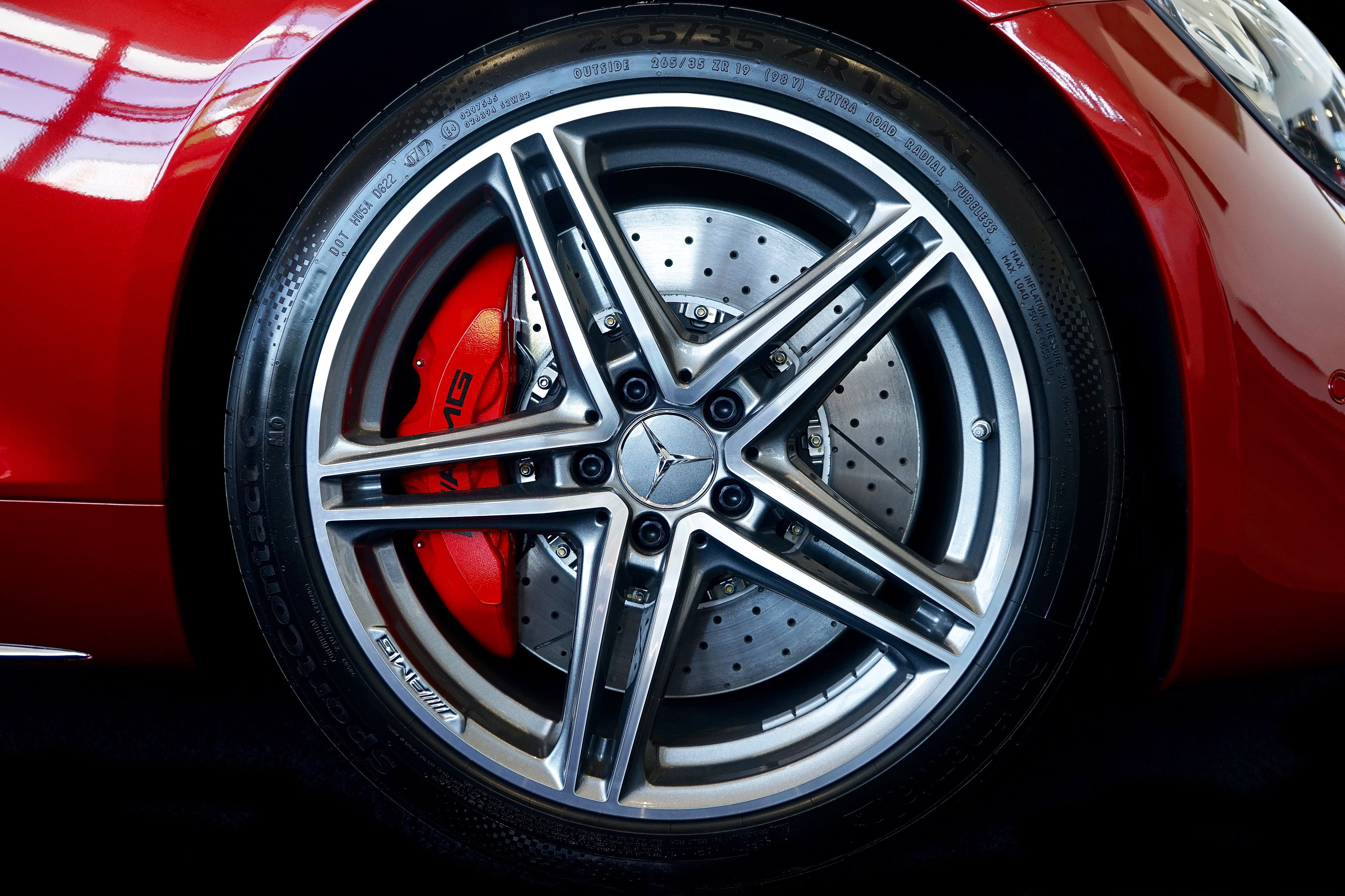 spoke, speed, wheel Well, transportation, modern, shiny, compact Car, 4K, luxury, mode of Transport, land Vehicle, high angle view, shock Absorber, mini Cooper, HD Wallpaper