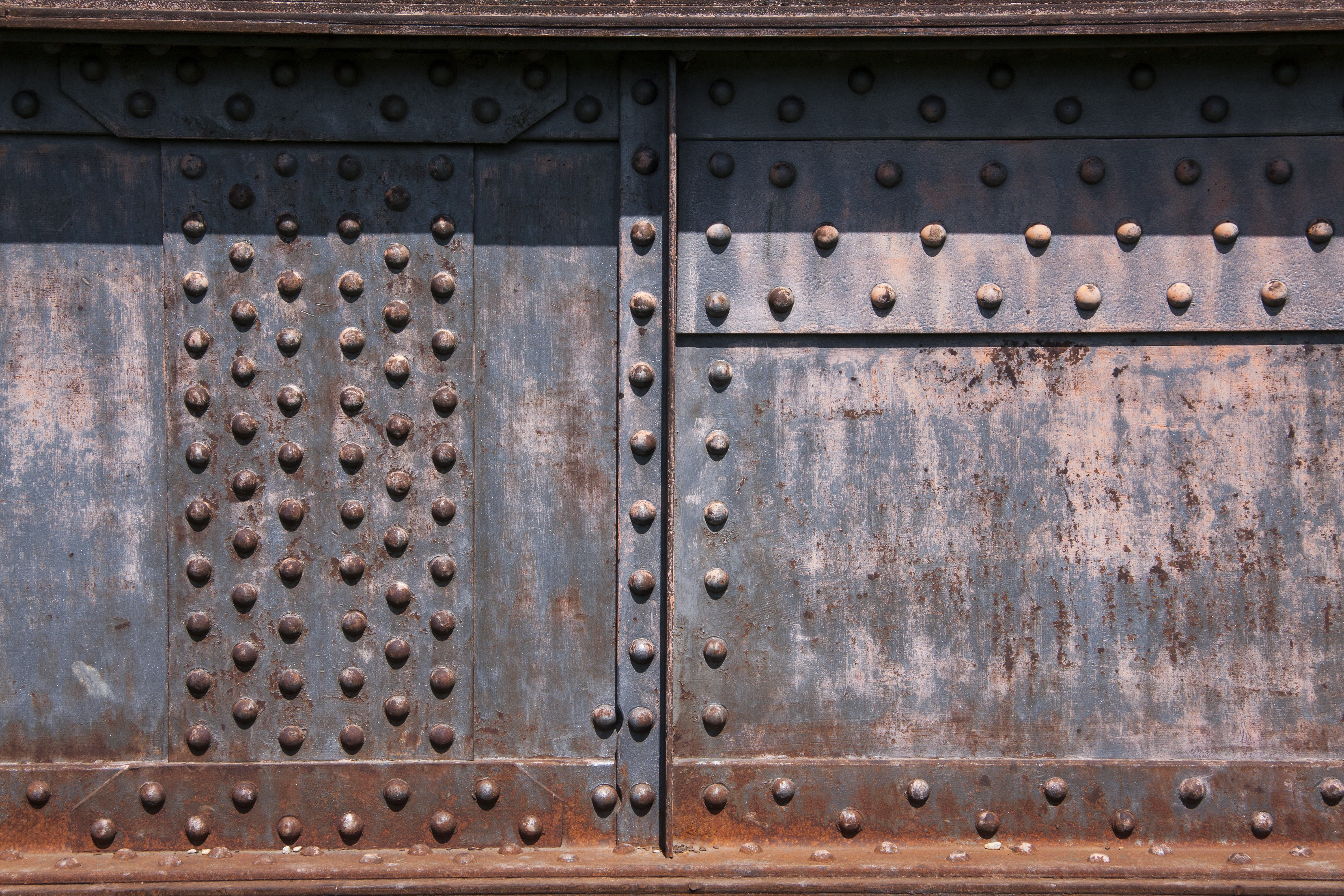 pattern, textured, riveting heads, close-up, steel, full frame, old, gate, 4K, repetition, no people, iron - metal, railing, bridge, outdoors, travel, HD Wallpaper