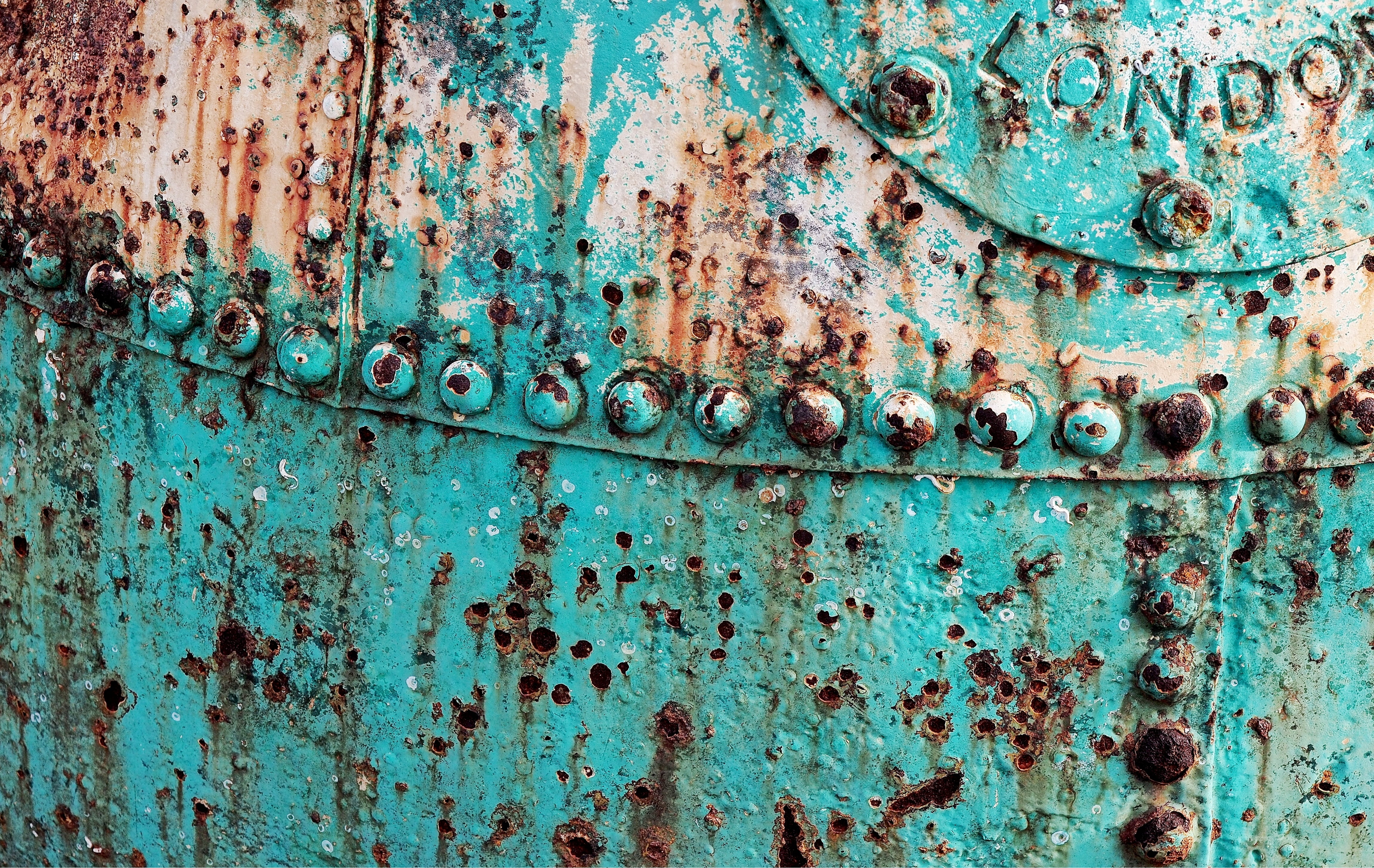 no people, full frame, ruined, old, textured, steel, rusted, turquoise colored, wreck, lifesaver, corroded, peeled, green color, damaged, deterioration, HD Wallpaper