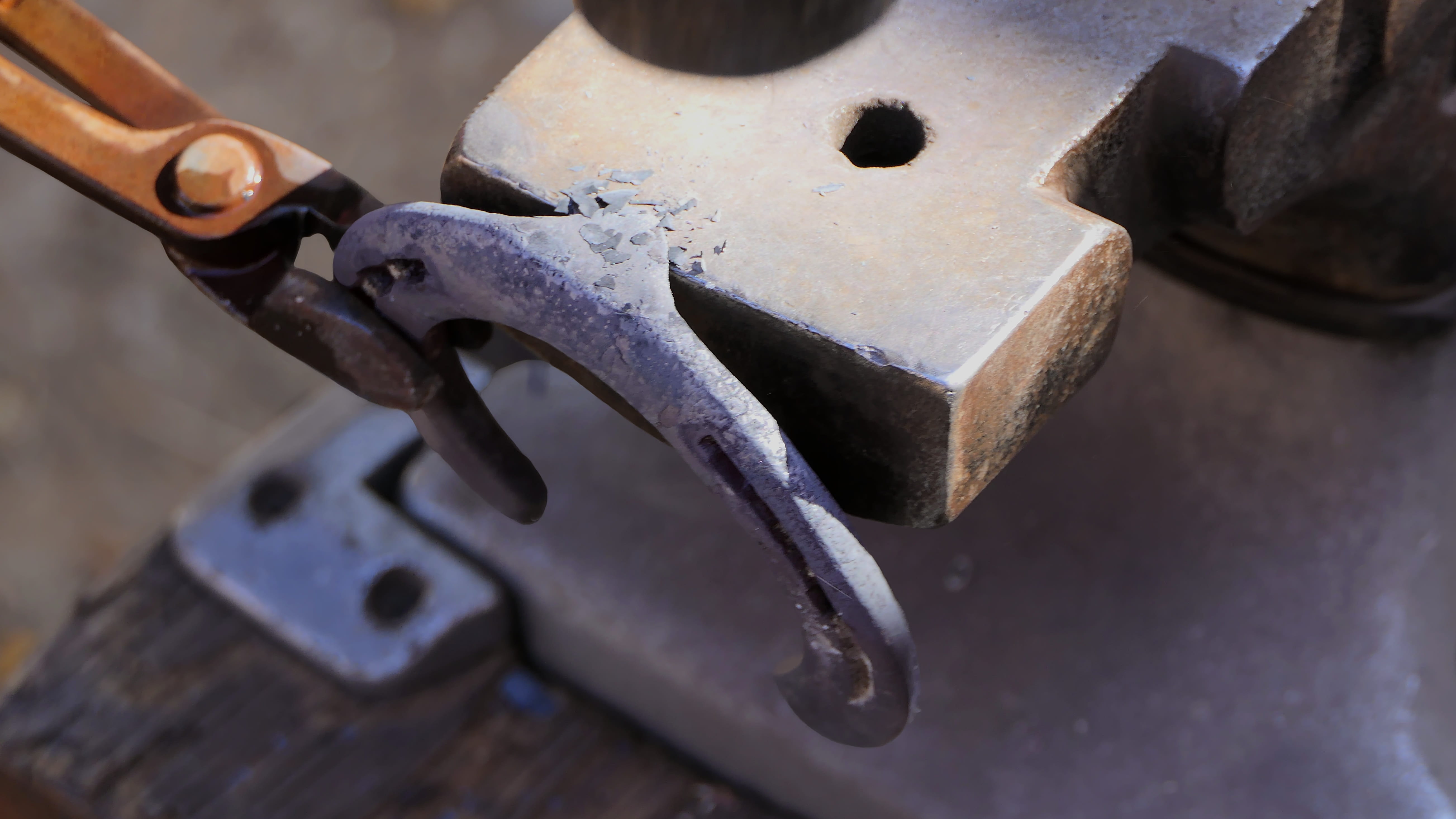 farrier, metal, still life, form, strength, machinery, tool, industry, horseshoe, yk, beat, high angle view, hammer, workshop, crafts, 5K, work tool, equipment, HD Wallpaper