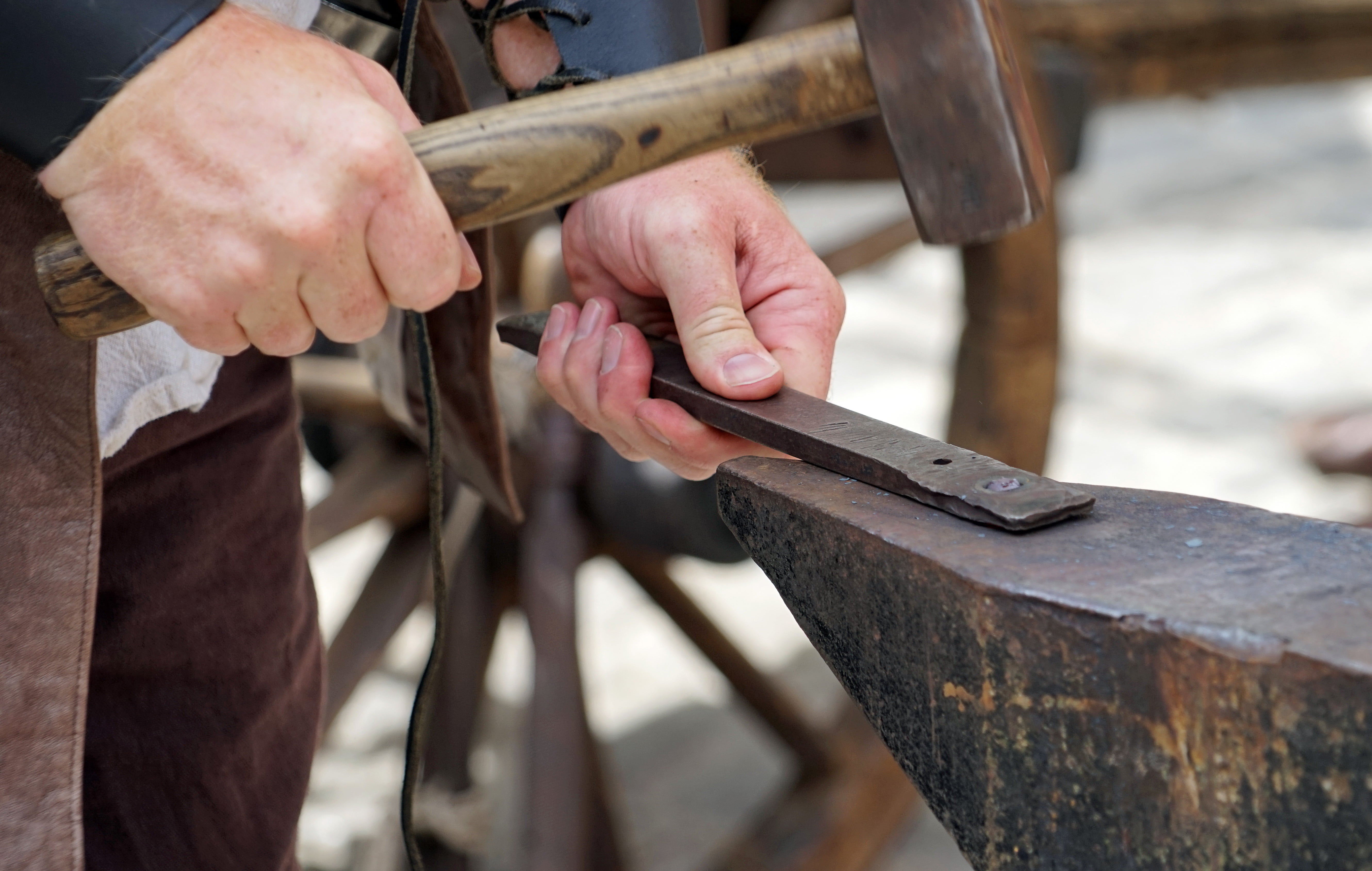 hammer, day, middle ages, hitting, close-up, men, craft, holding, person, tool, photography, occupation, effort, anvil, human Hand, workshop, focus, using, HD Wallpaper